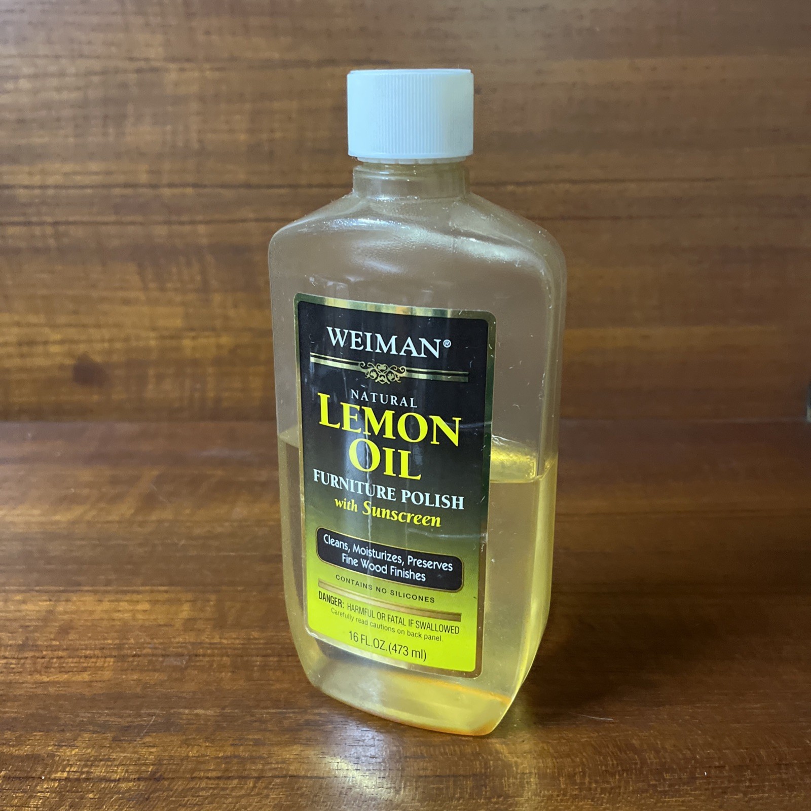 Weiman Natural Lemon Oil Furniture Wood Polish w/ Sunscreen 16 oz 50% Full