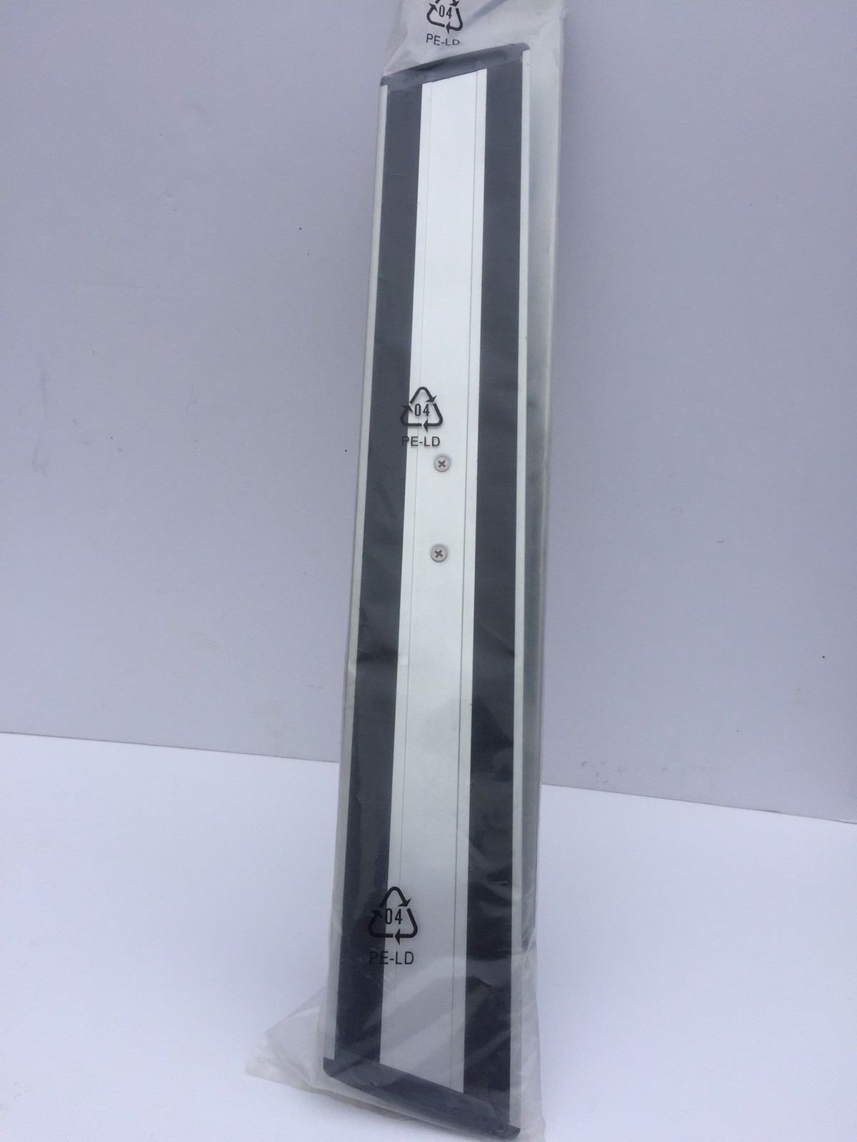 LOT OF 2 DIVERSEY 7514595 ULTRA MOP FRAME 60 CM – (24″)