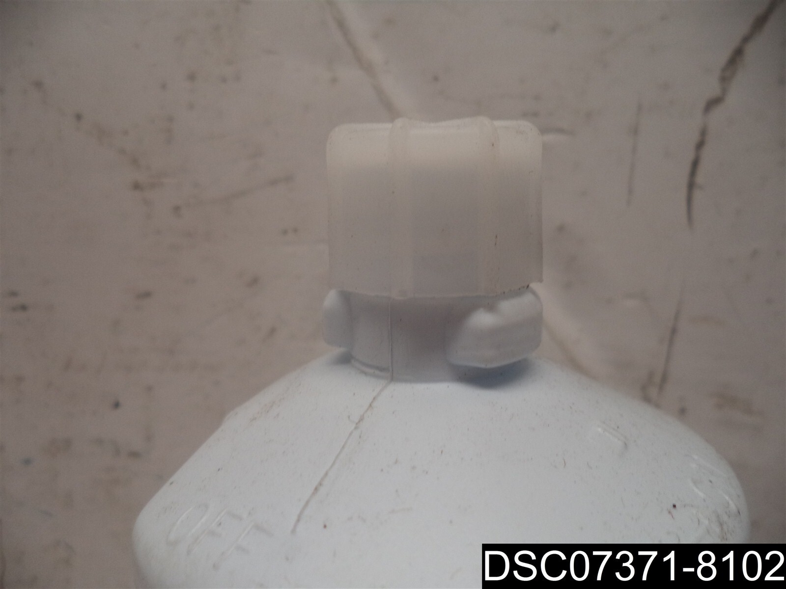 11 Oz Activate 5.25% Institutional Bleach MLCS00060C