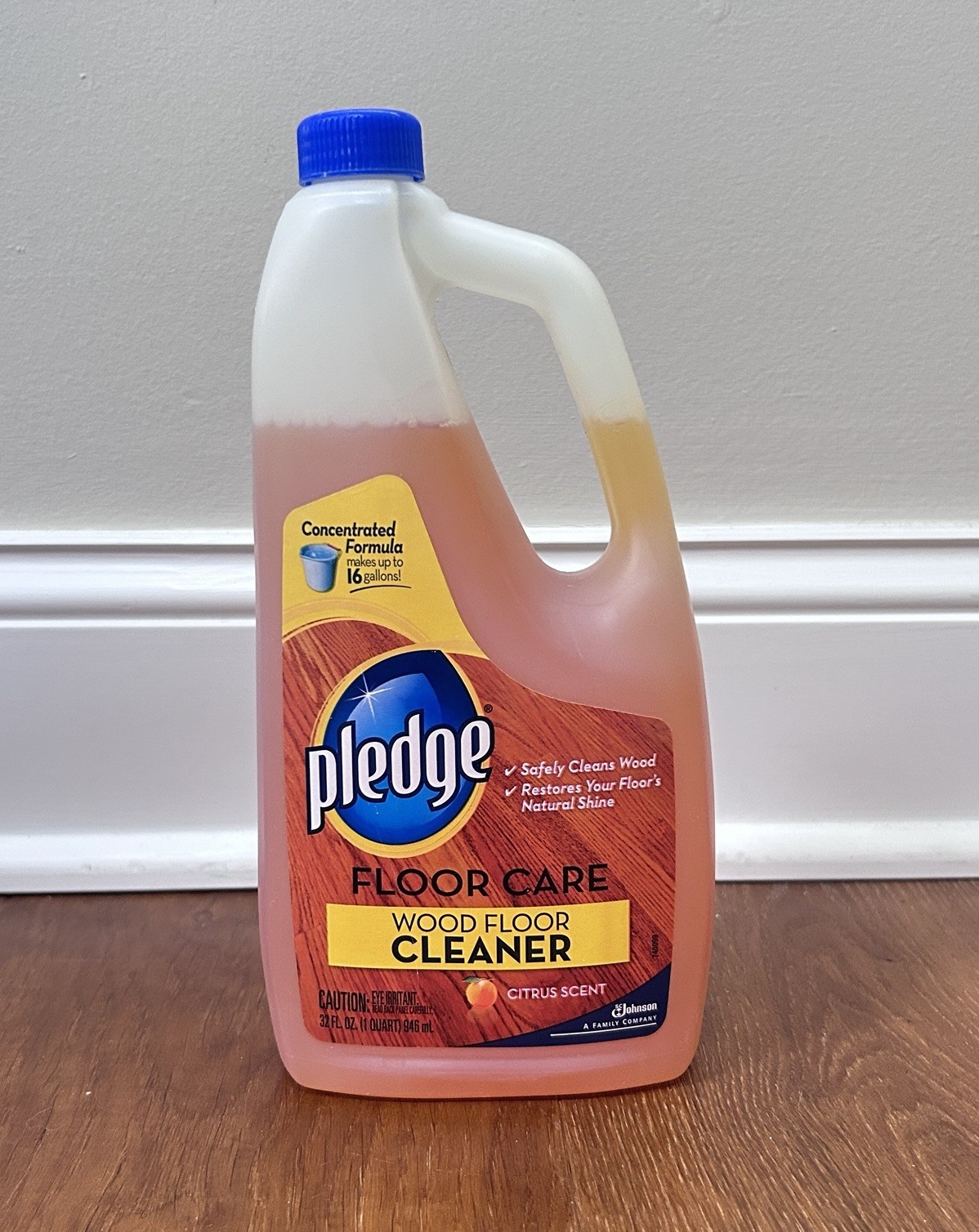 Pledge Floor Care Wood Floor Cleaner CITRUS SCENT 32 Oz. Discontinued 85% Full