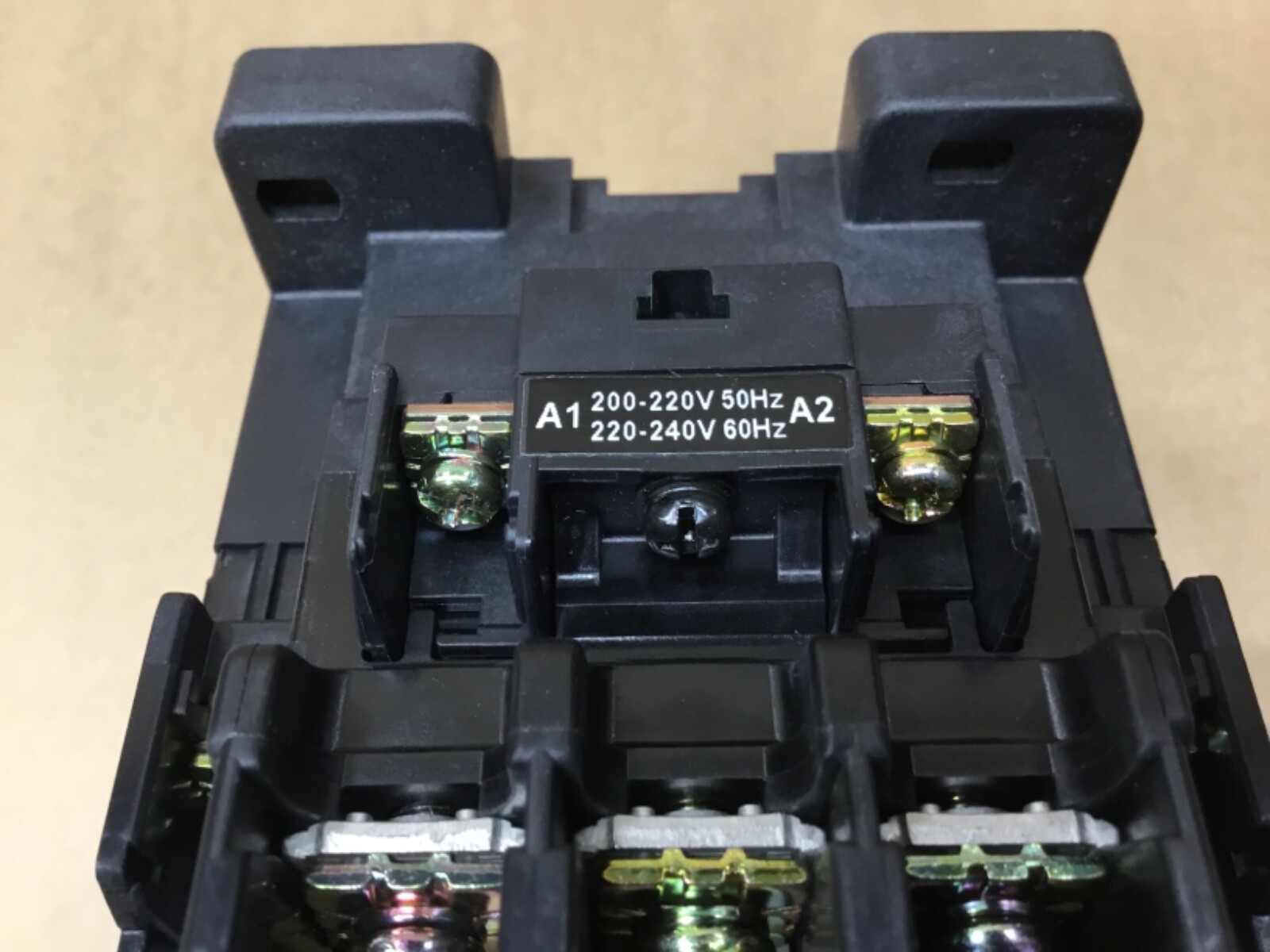 FUJI SW-N2/2E MAGNETIC SWITCH SC-N2 220-240V CONTACTOR 24-36A OVERLOAD #152A3