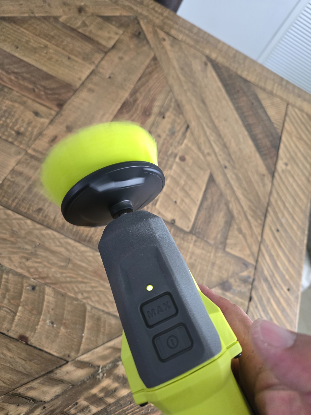 Open-Box! 🔥 RYOBI USB Telescoping Power Scrubber + One Brush (FVG53) TOOL-ONLY