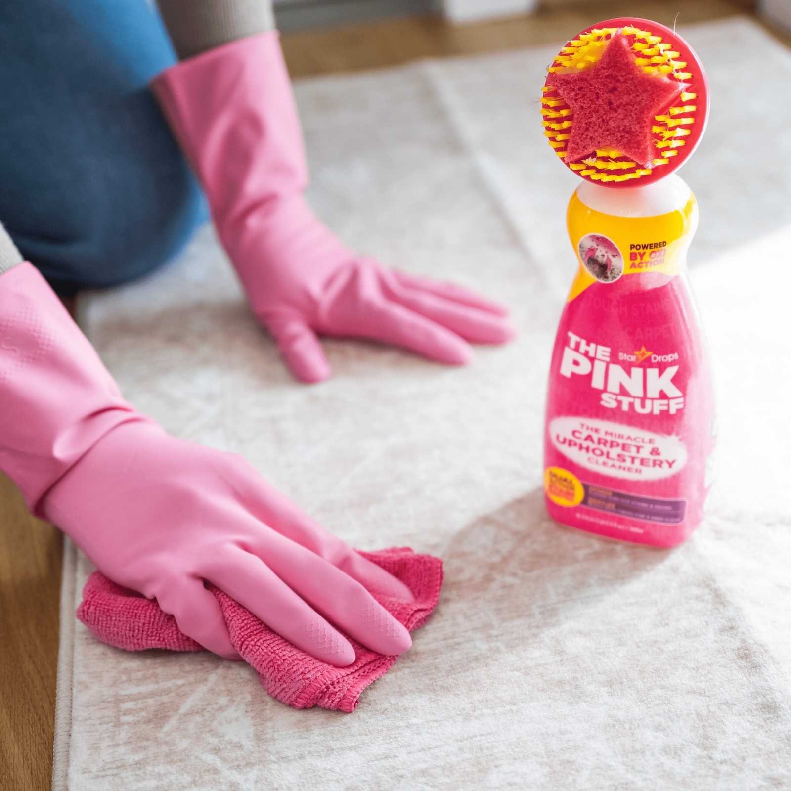 Carpet & Upholstery Stain Remover with Scrubber Odor Control 16.9 fl oz New