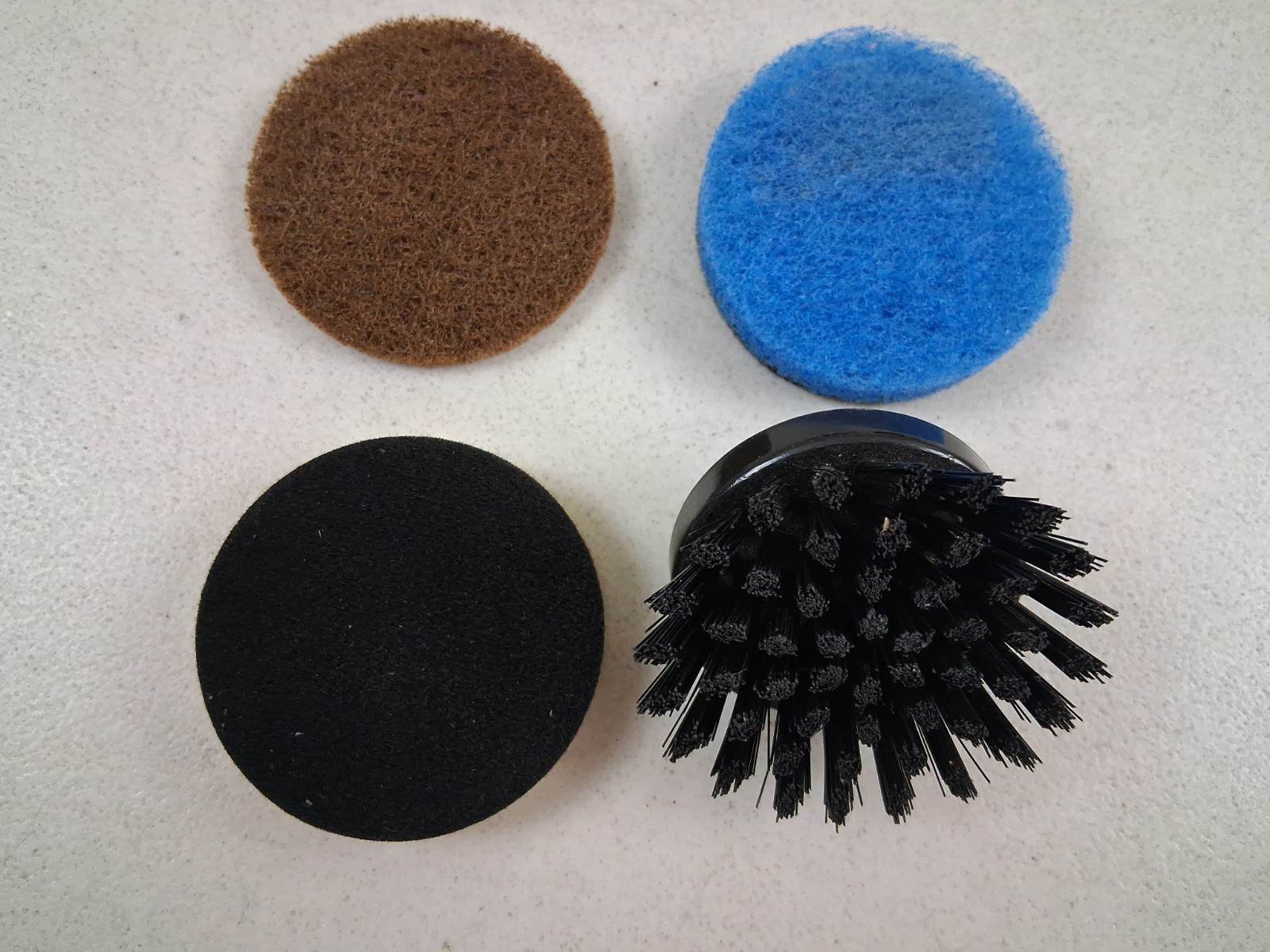 Dremel Versa PC10 Power Scrubber Rechargeable Waterproof Cleaning Sponges Bundle