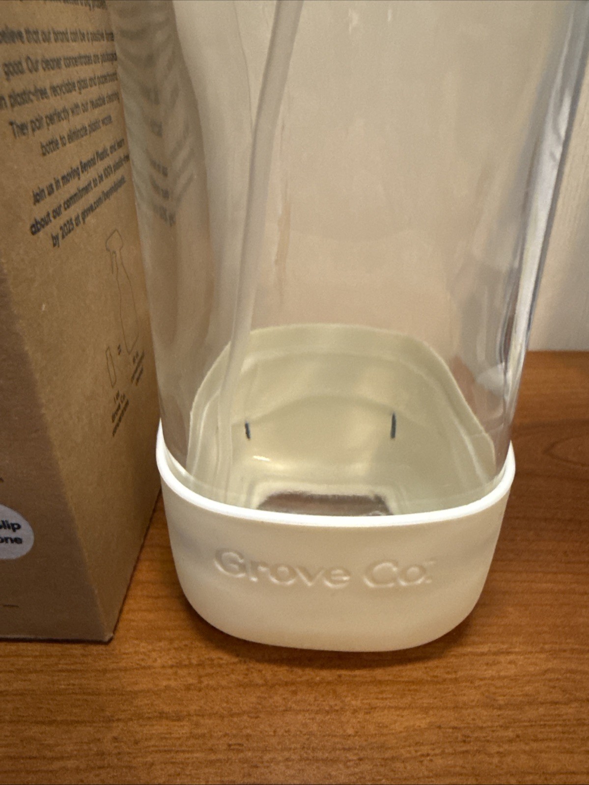 Lot 2 Grove Co Reusable Cleaning Glass Spray Bottles Brilliant White Tub & Tile