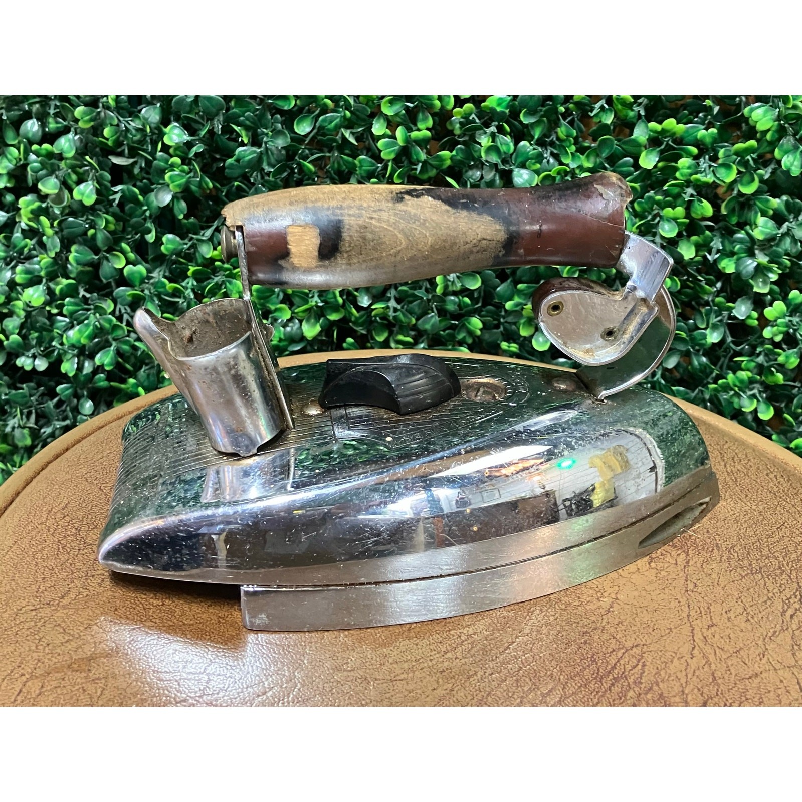 Vintage General Electric Electric Clothes Iron