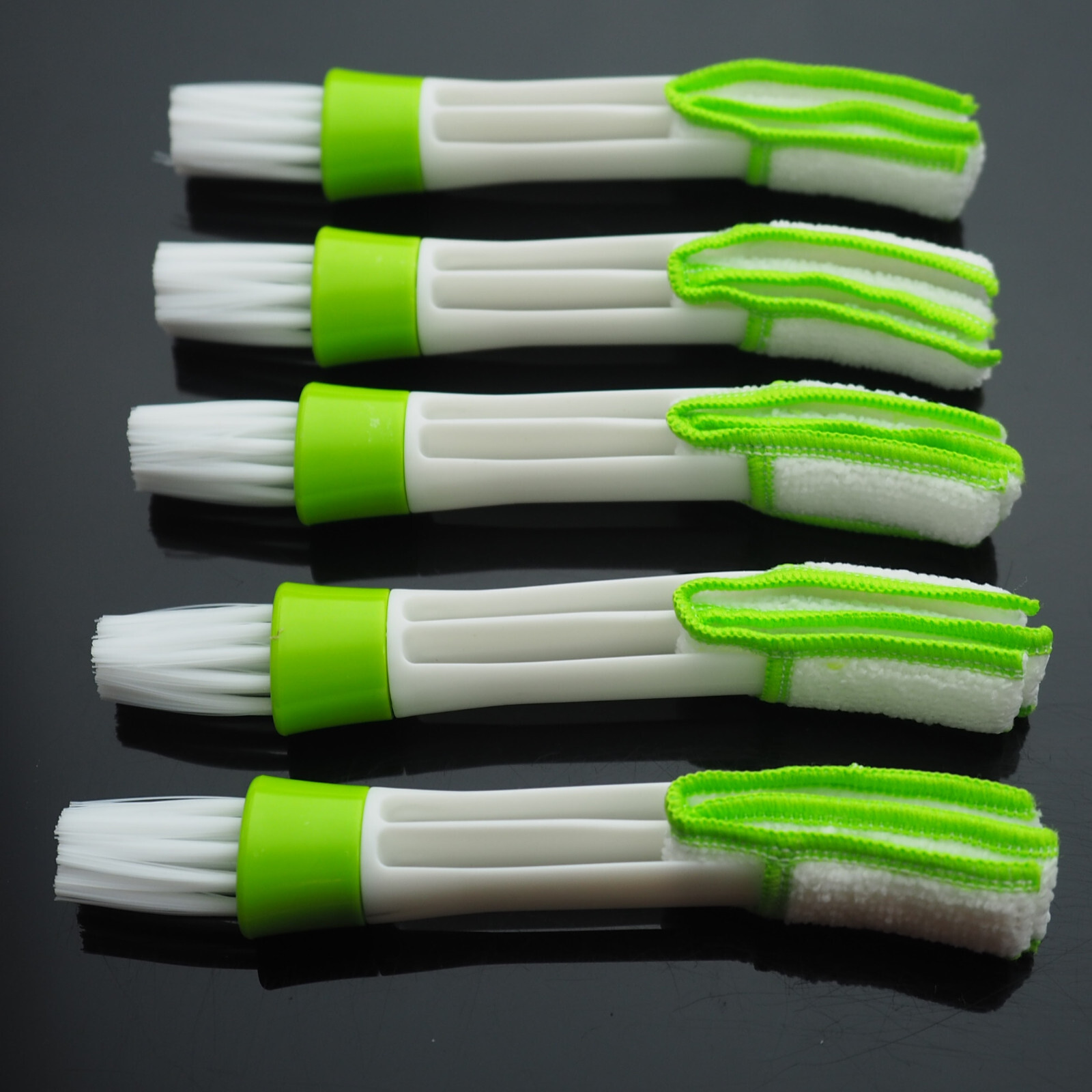5x PCS – Portable Double End Car Vent Brush Dust Cleaner Window Air Con Blinds