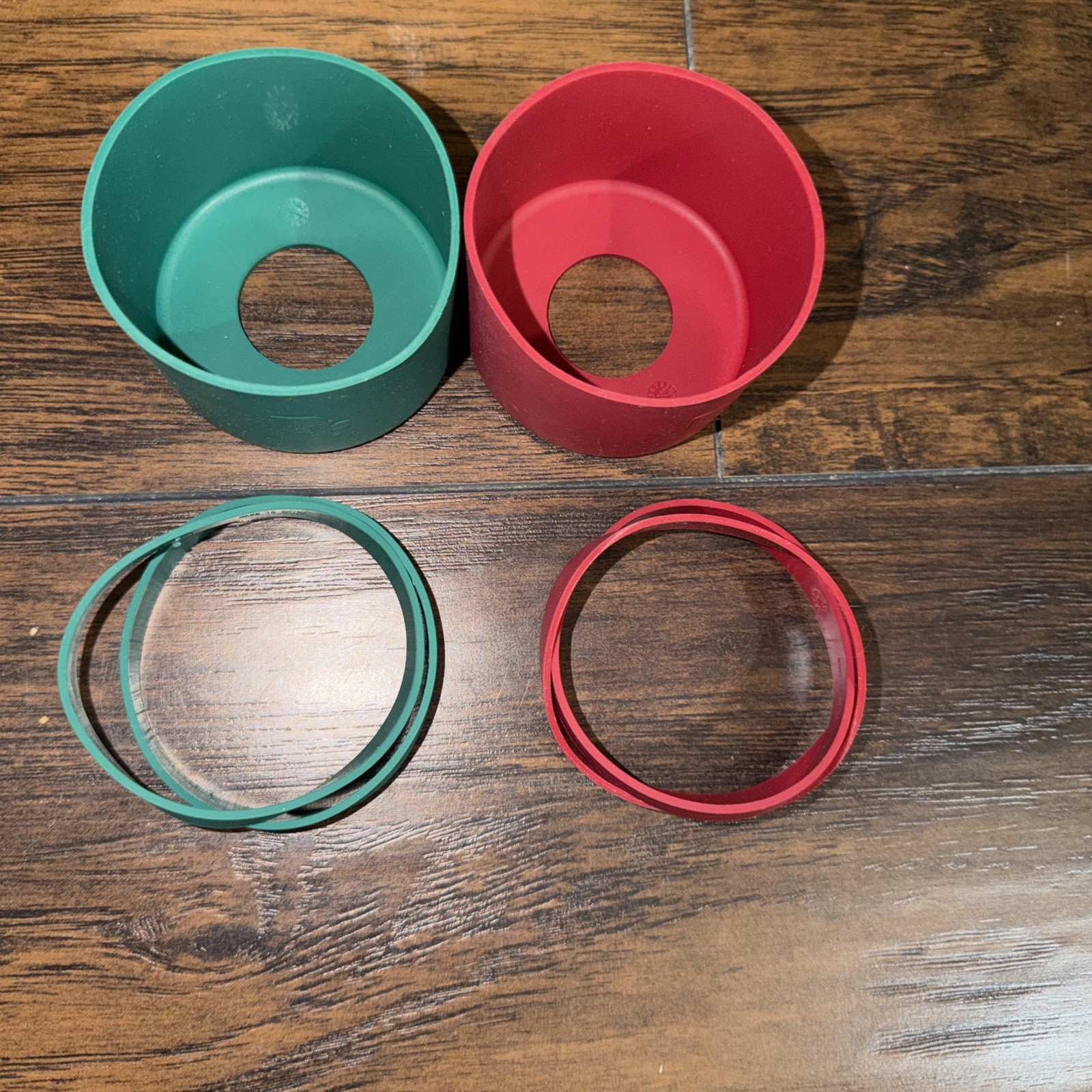Norwex Forever Bottle Bumpers Festive Limited Edition Holiday Cranberry & Green