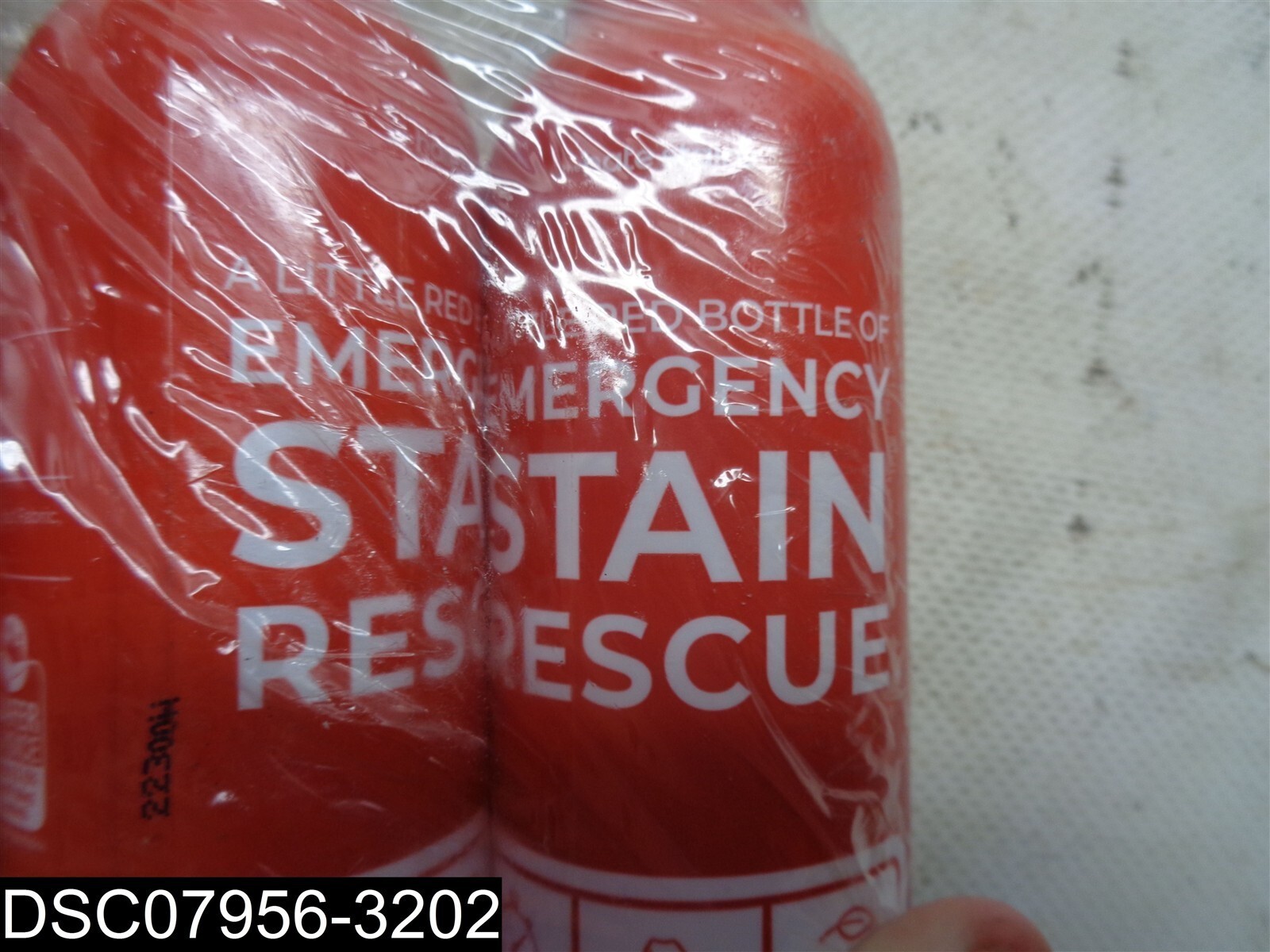 Qty=12 Fl Oz (3 X 4 ounces) Emergency Stain Rescue 865169000113