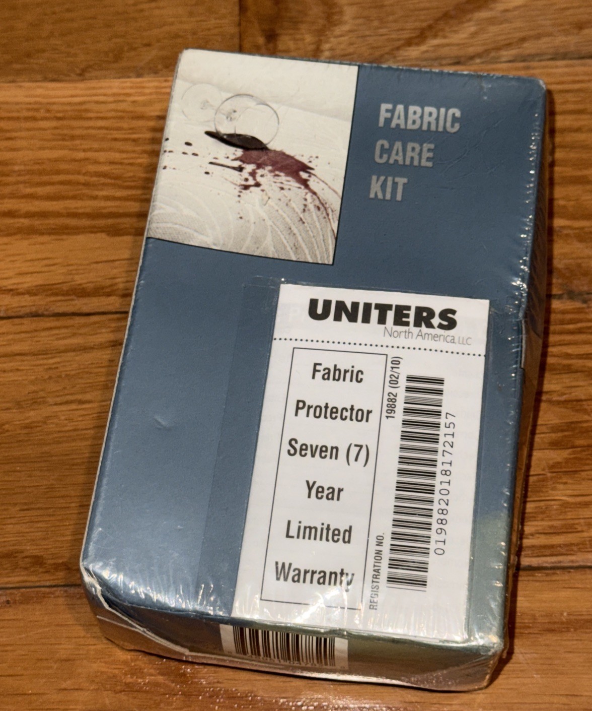 Furniture Fabric Care Kit, 4oz, Cleaner & Protector , New, Factory Sealed