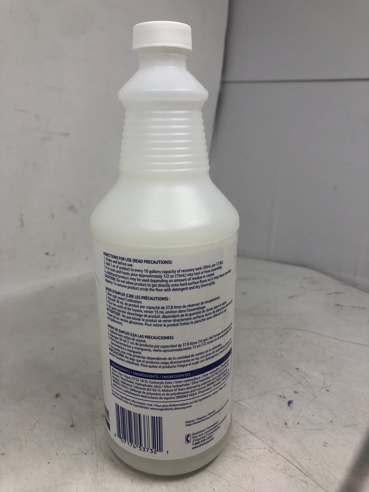 Diversey Defoamer Antimousse carpet Cleaner, Cream, Bland Scent 946ML