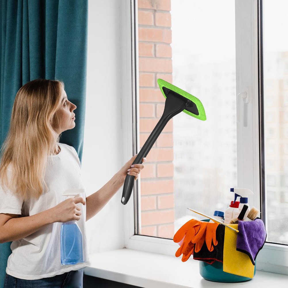 Car Windscreen Cleaner Automotive Window Cleaner with 5 Reusable Washable Pads