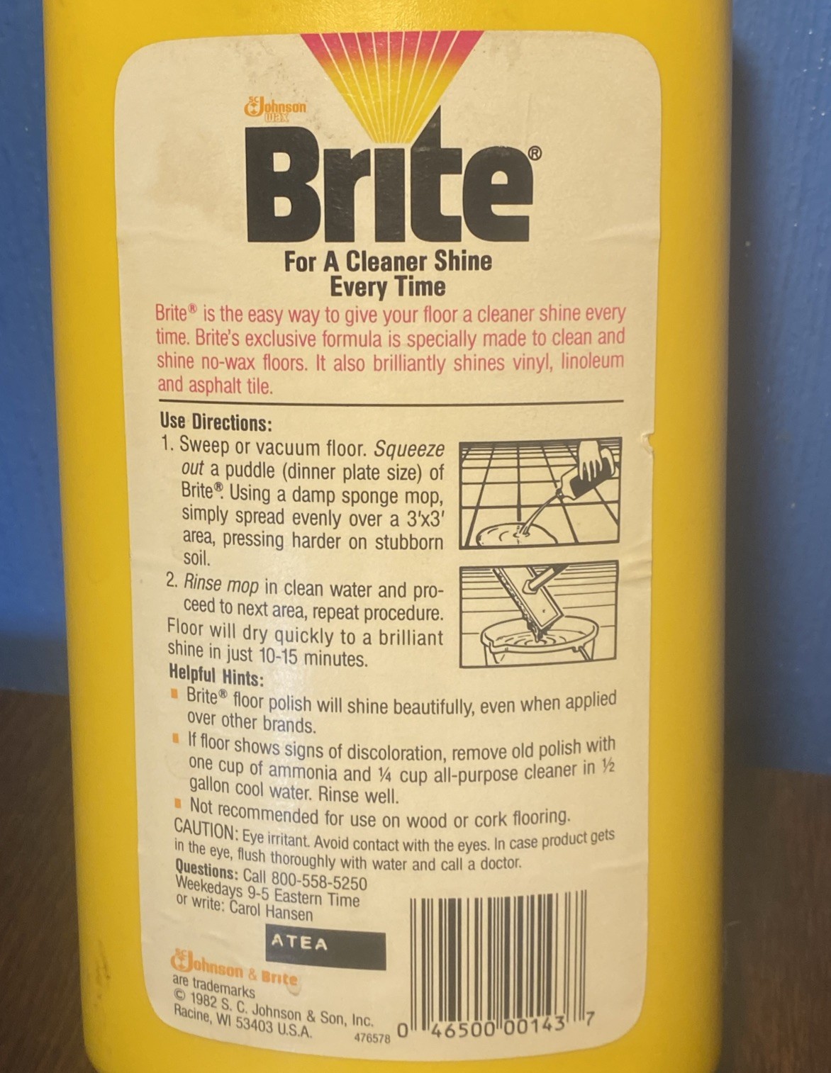 VINTAGE Johnson BRITE For No Wax Floors 32 fl oz Bottle – 1982 Cleaner, 60% Full