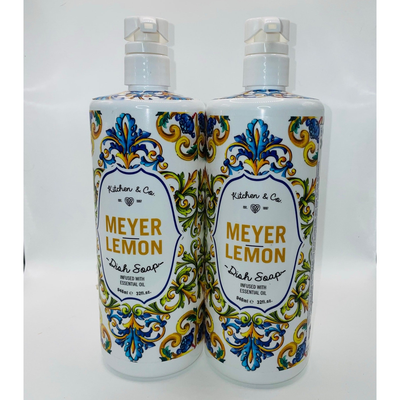 Kitchen & Co Meyer Lemon Dish Soap Essential Oils 32oz Pump Large Lot of 2 Decor