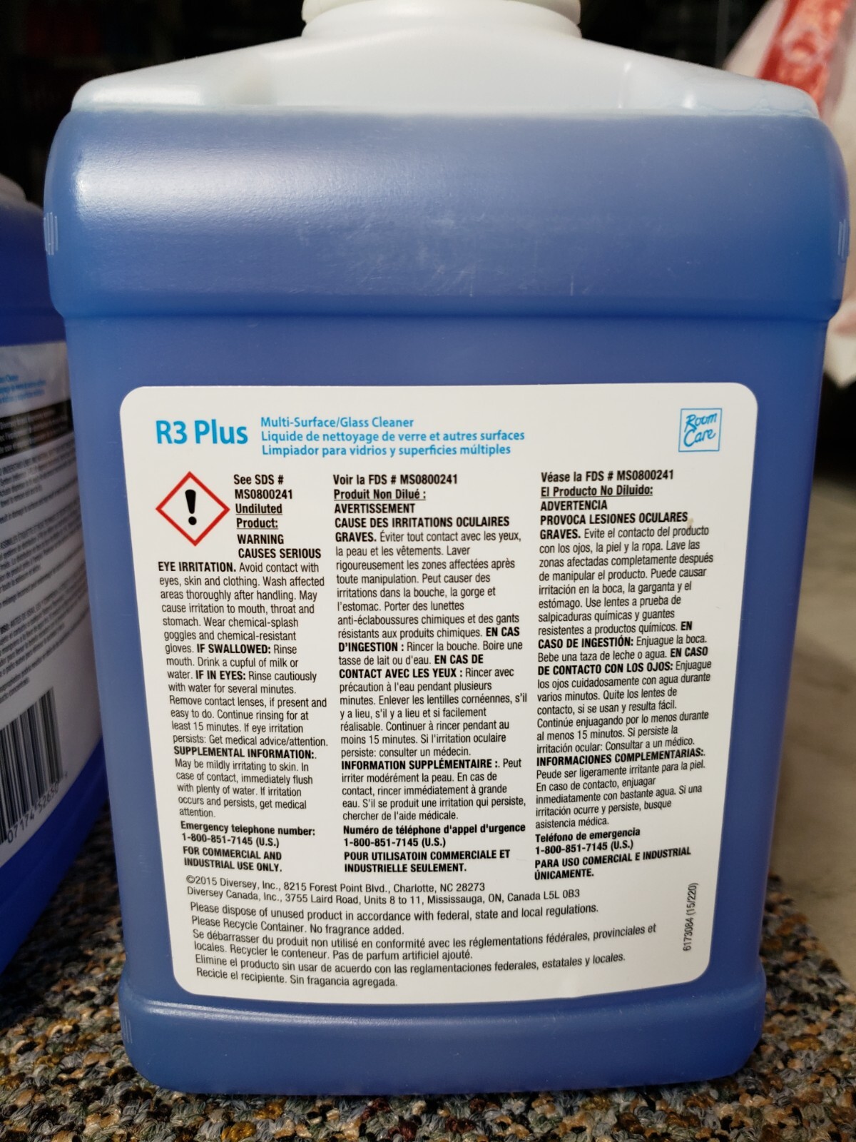 Lot of 2 Diversey 95722109 RoomCare R3 Plus 2.5 L Multi-surface & Glass Cleaner