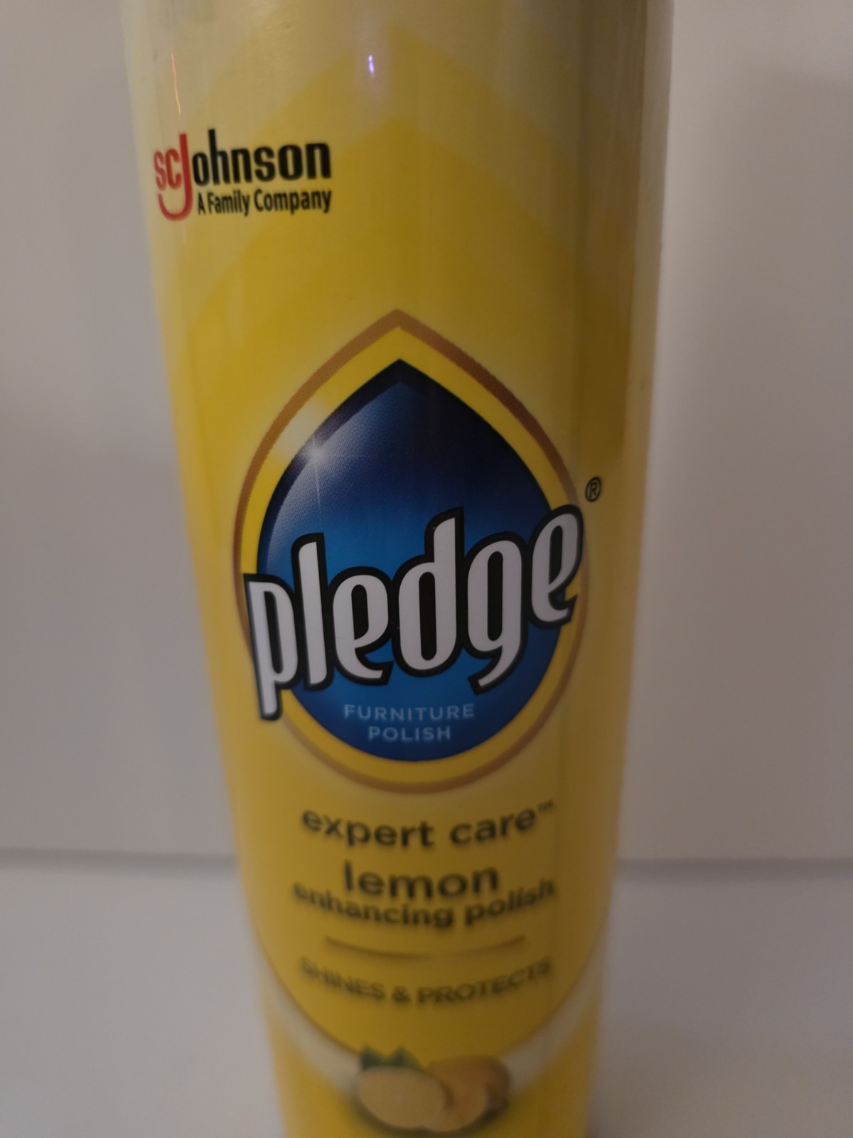 Pledge Enhancing Polish, Furniture & Wood Spray, Lemon Scent, 9.7oz