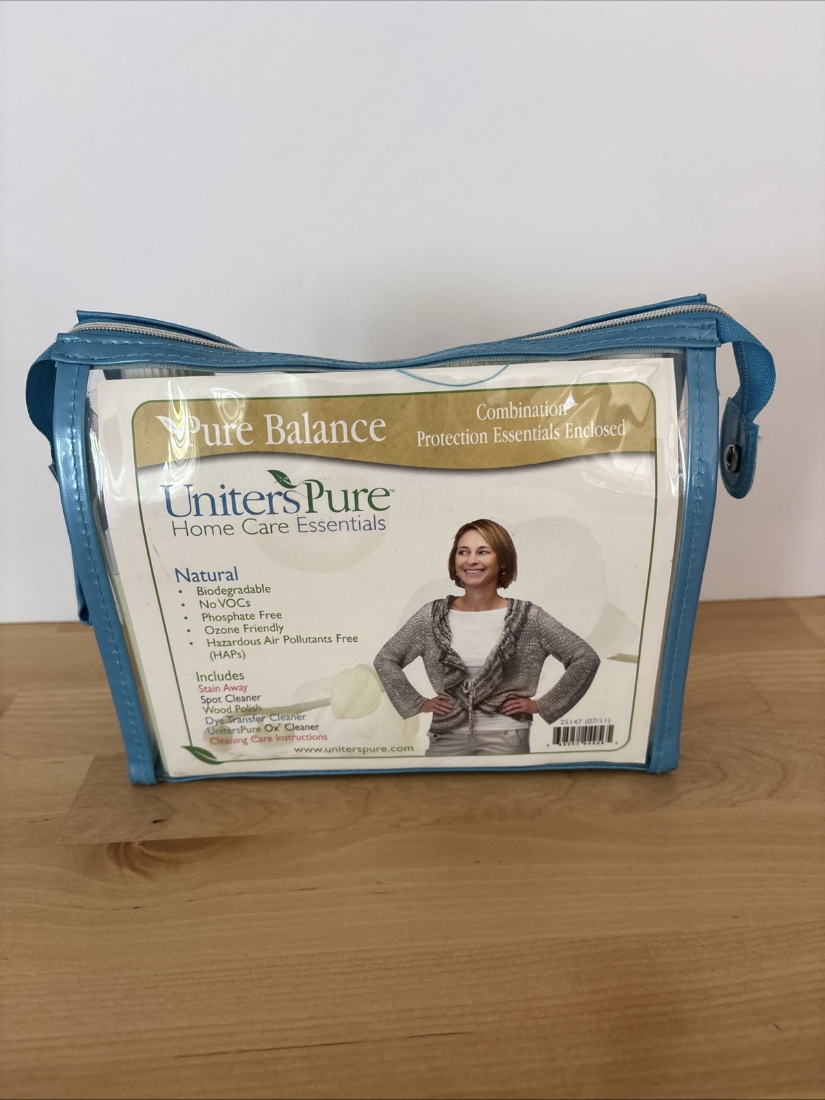 UNITERS PURE Home Care Essentials Natural Cleaner Kit Furniture Wood Leather NEW