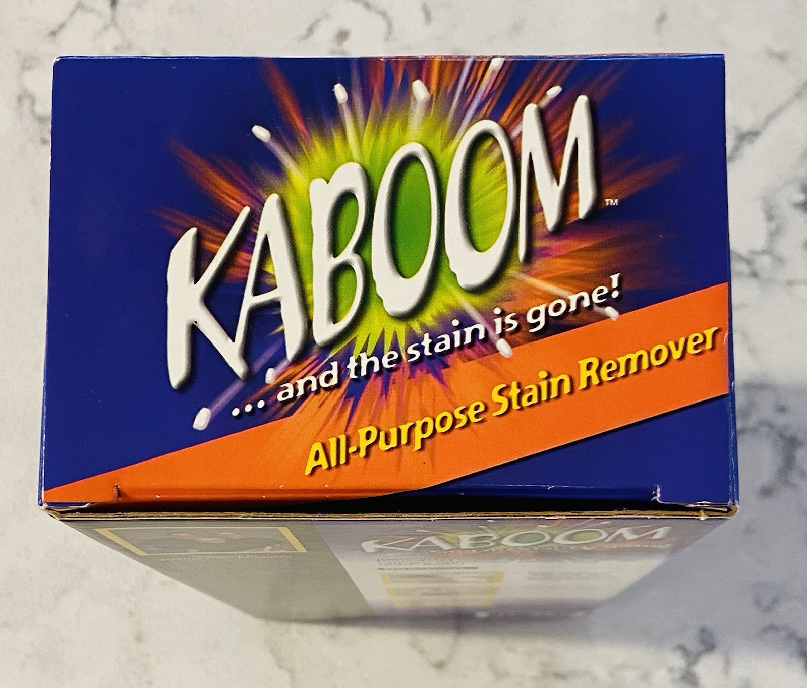 NEW IN BOX ~ KABOOM 20 FL OZ ALL-PURPOSE STAIN REMOVER WITH CHAMOIS & NOZZLE