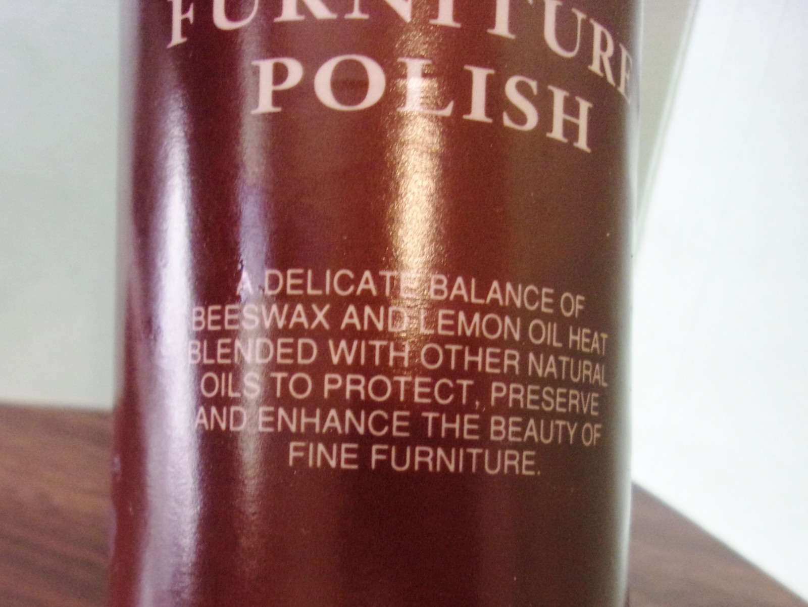 Wickes Furniture Polish Beeswax and Lemon Oil Blend – 12oz