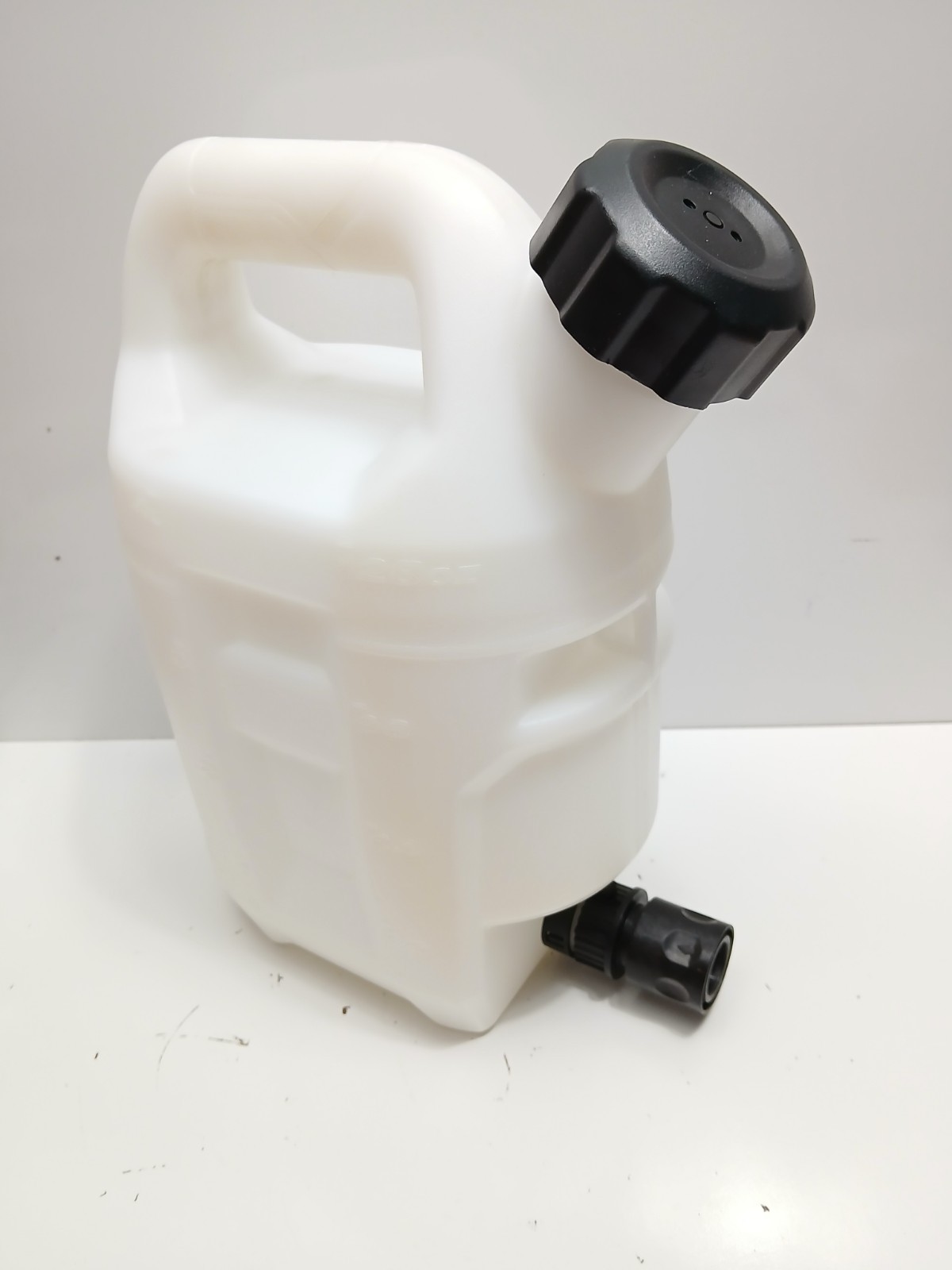 Ryobi OEM Tank Assembly P2807 ONE+ 18v Cordless Electrostatic 1-Gal Sprayer