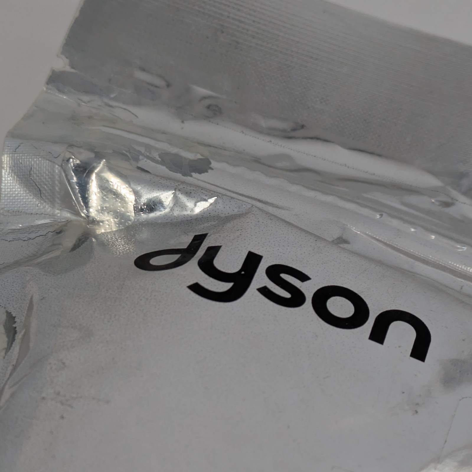 Dyson Wood Nourishing Floor Wipes (2) 12pk Spring Scented for DC56 DC57 Sealed