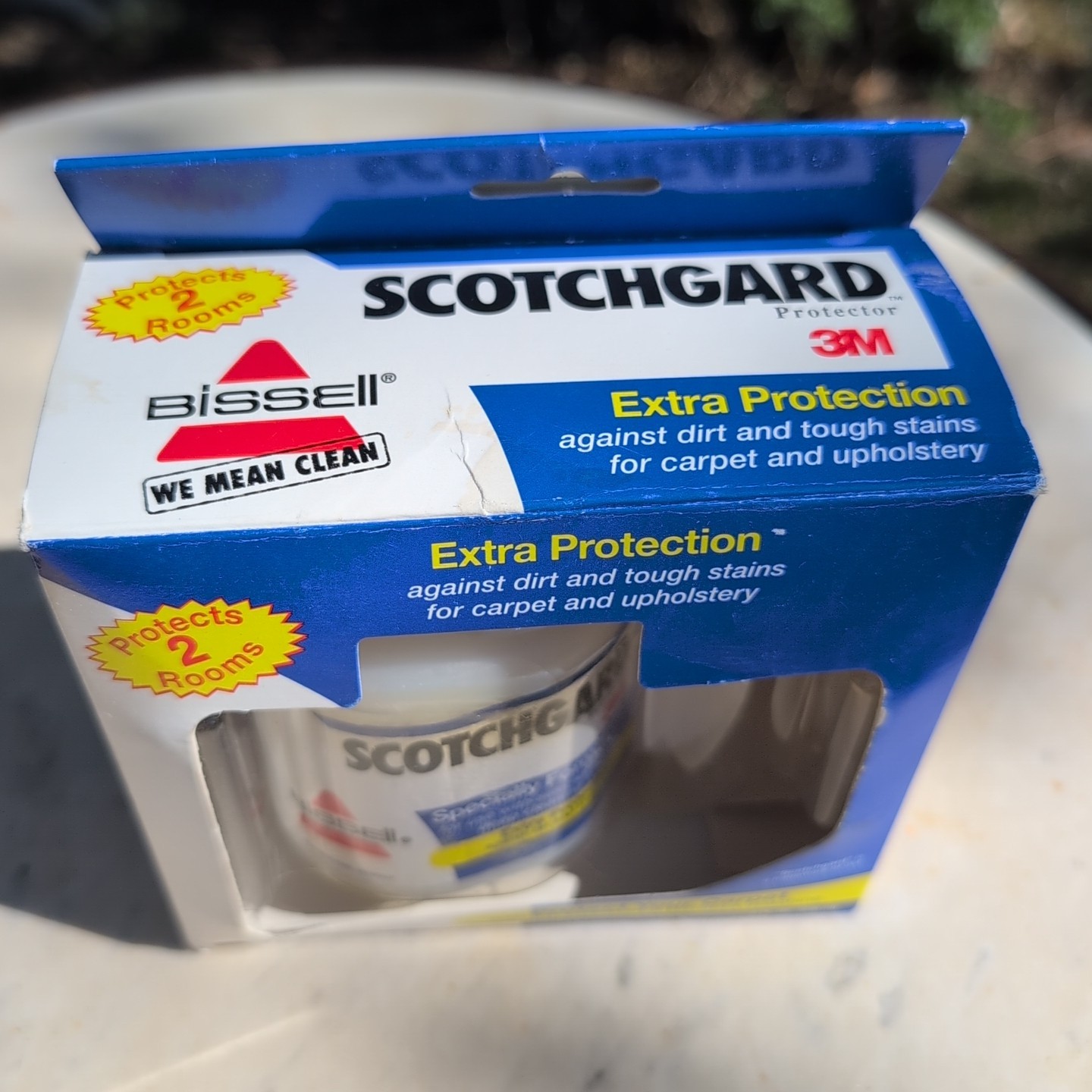 New Scotch Guard Extra Protection Formula 8 fl oz. Bissell Carpet Clean