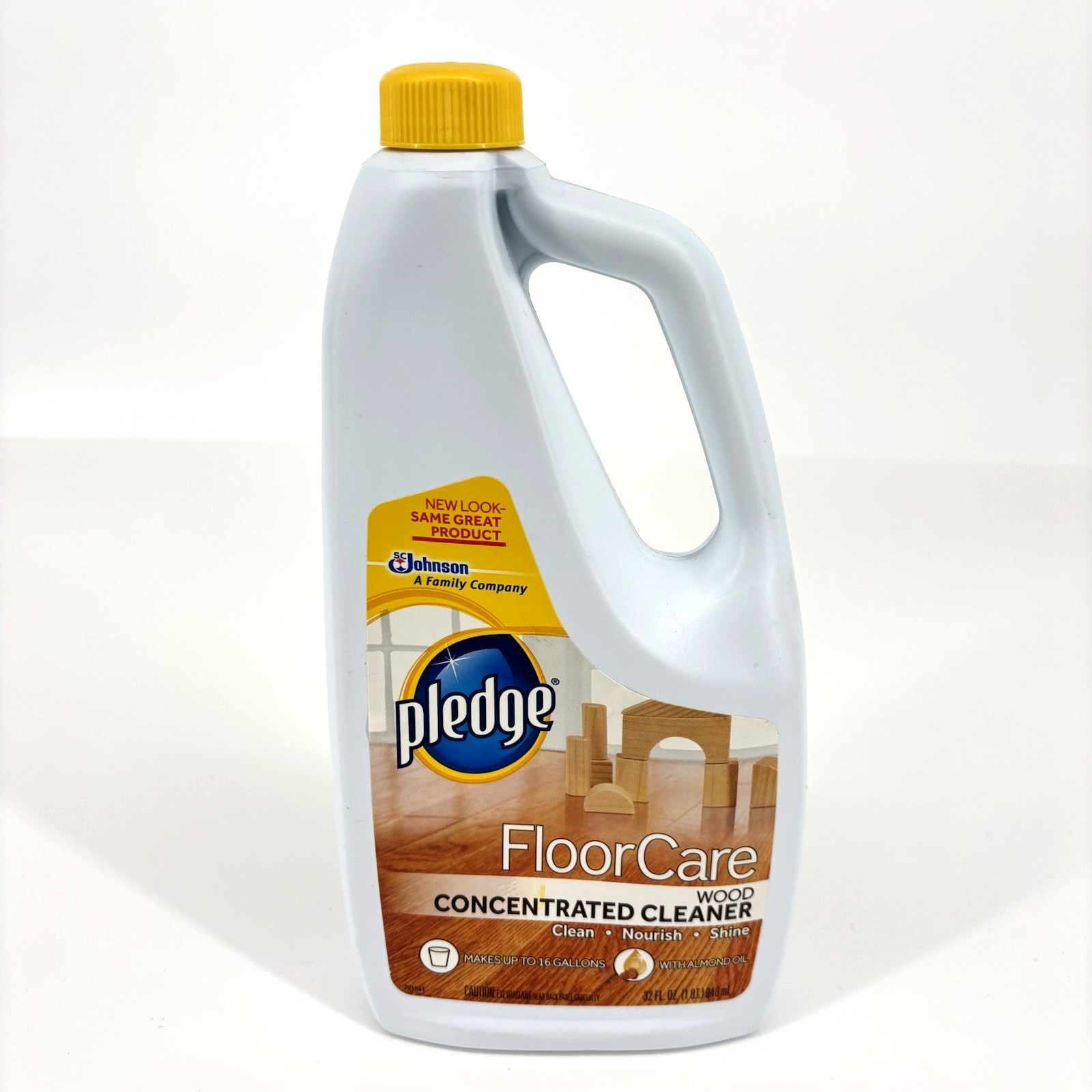 Pledge Floor Care Concentrated Wood Cleaner With Almond Oil 32 fl /Oz/26.9 fl oz