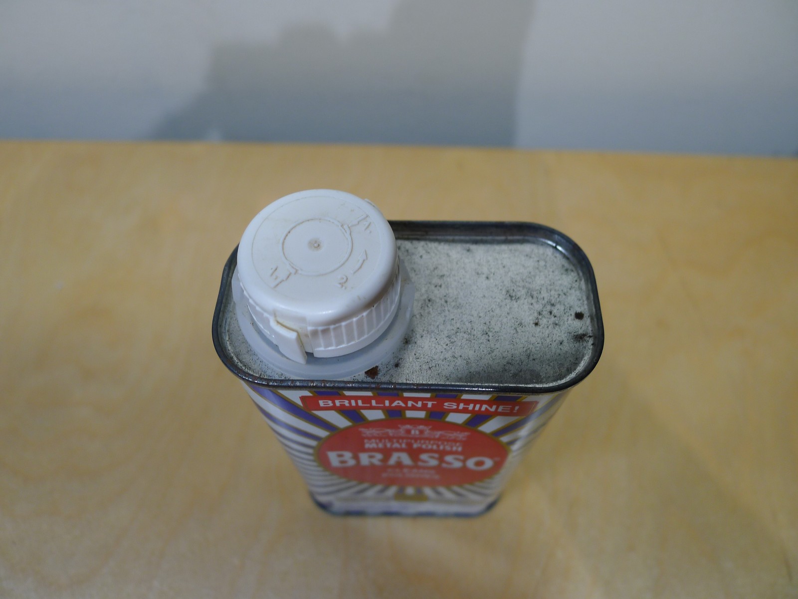 NEW & SEALED! BRASSO Metal Polish Original 1991 Vtg Metal Can NOS