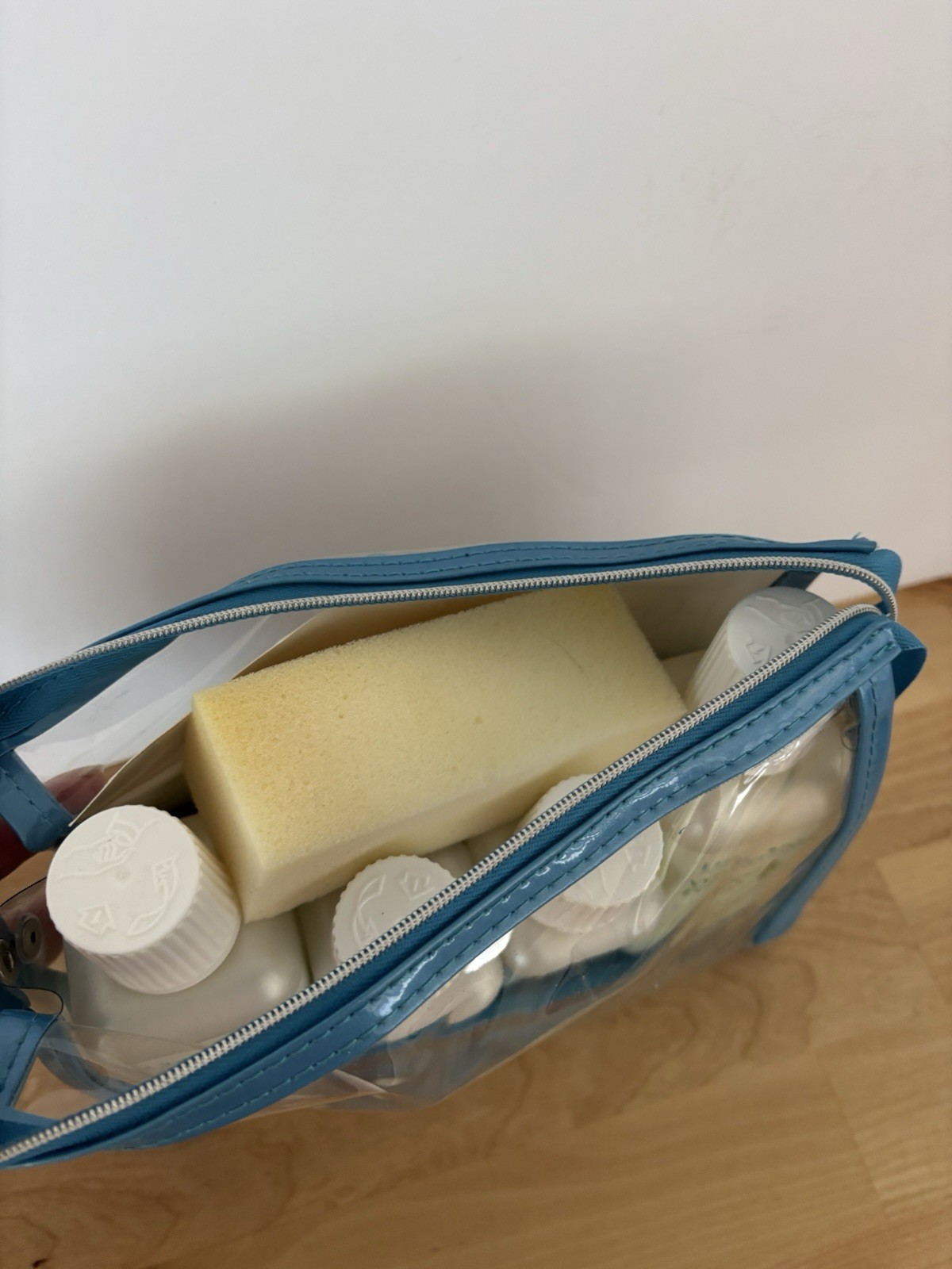 UNITERS PURE Home Care Essentials Natural Cleaner Kit Furniture Wood Leather NEW
