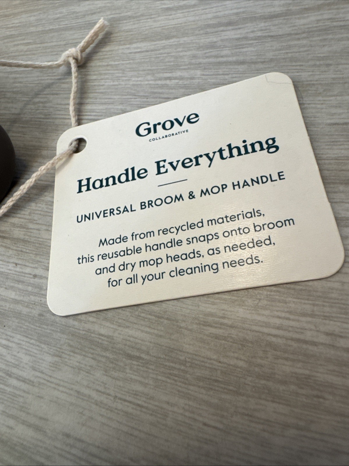 GROVE COLLABORATIVE Handle Everything Universal Mop Broom Handle 2021