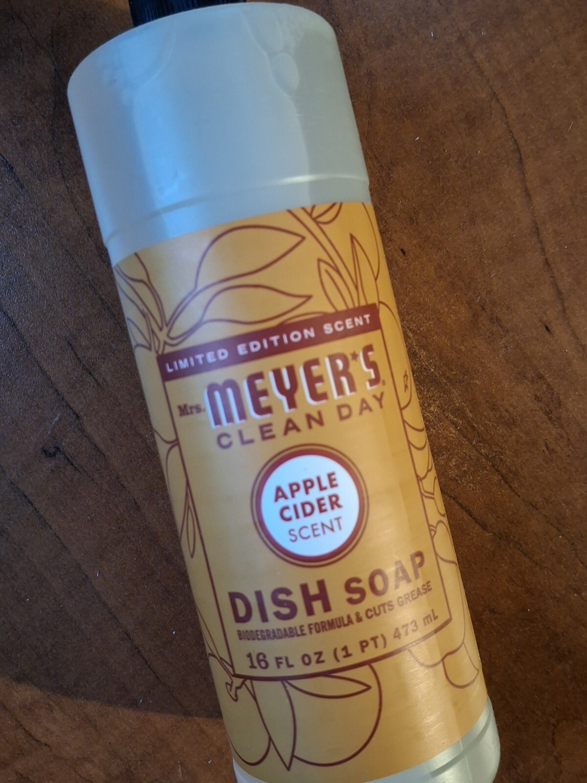 NEW, Mrs. Meyer’s Clean Day 16 Oz. Apple Cider Dish Soap 70050