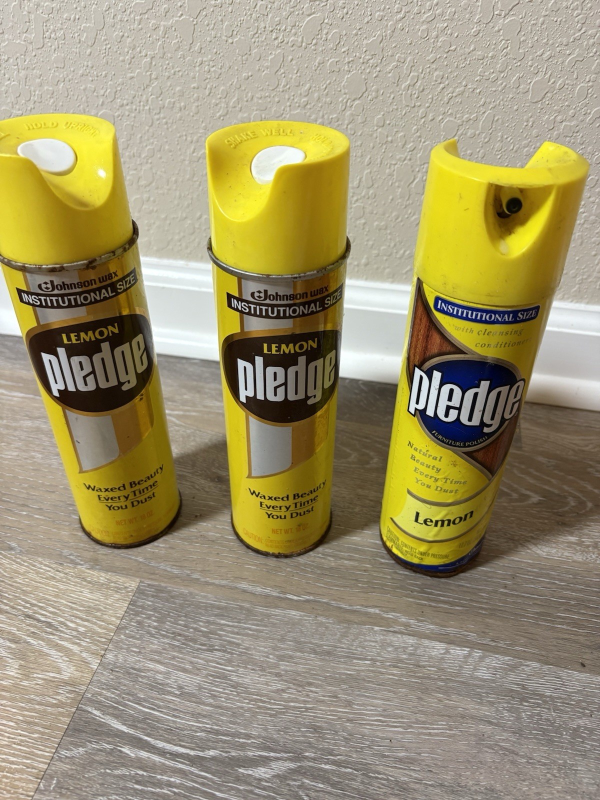 1980’s Original Pledge Furniture Polish spray vintage 1989 7oz 90% full