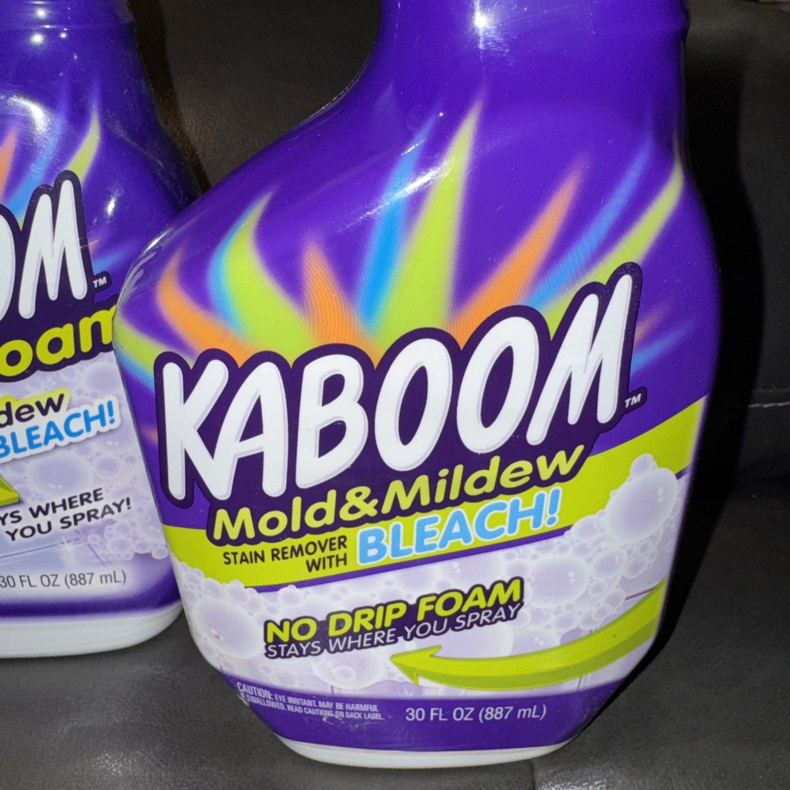 TWO (2) Old Formula KABOOM Mold & Mildew Shower Tub Tile Cleaner Full 32oz
