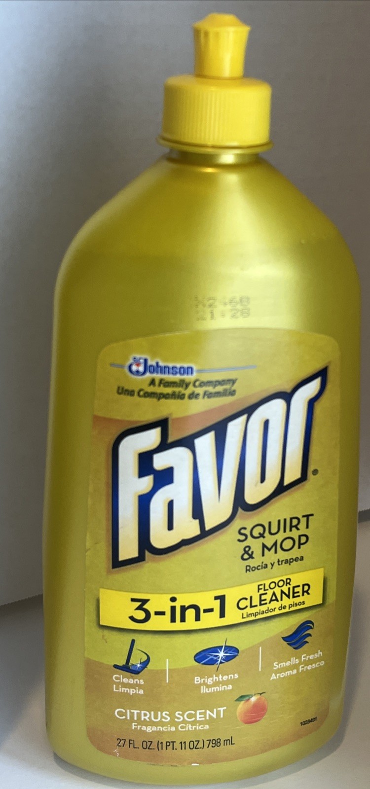 Favor 3-in-1 Floor Cleaner Citrus Scent 27 Ounce Full Bottle