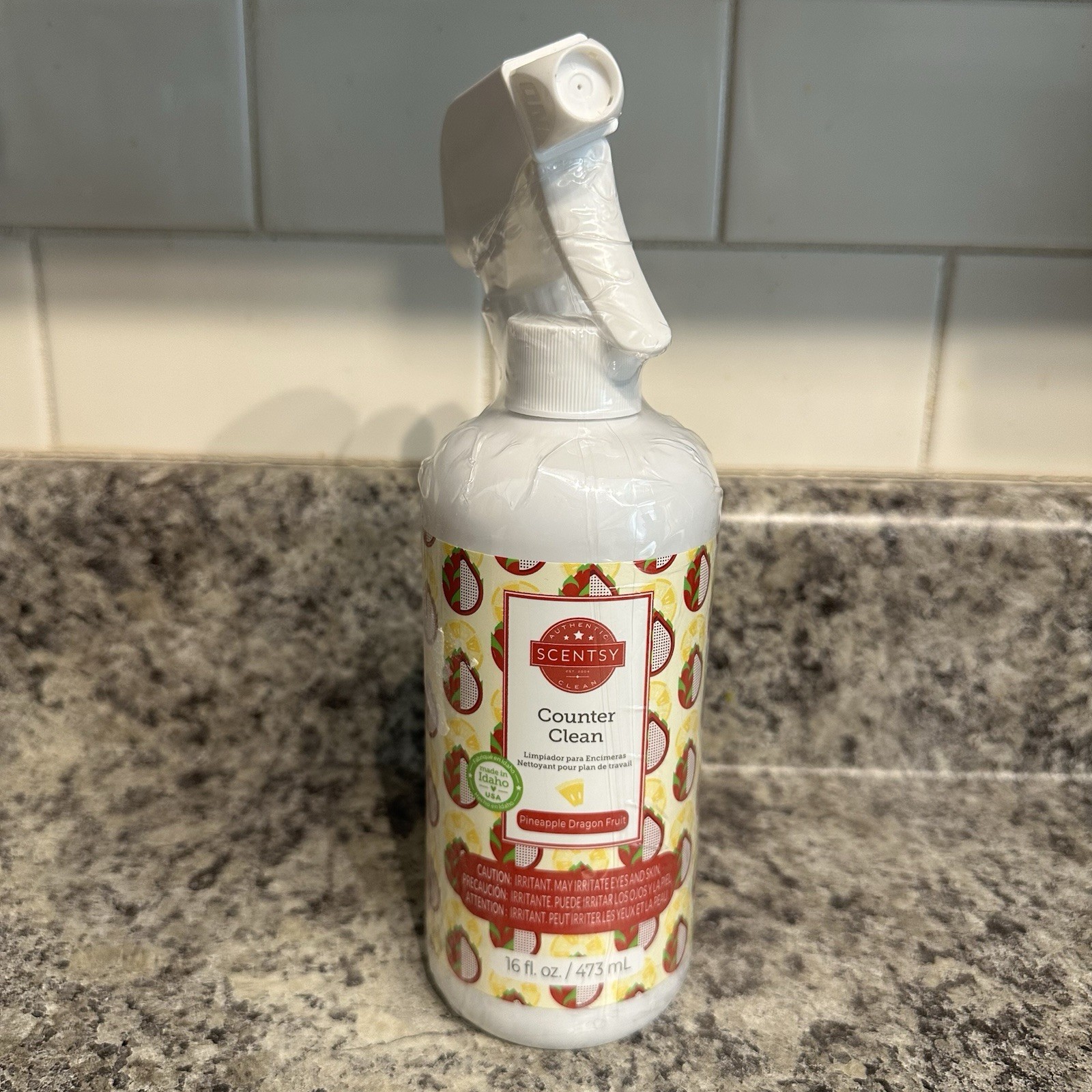 SEALED Scentsy Counter Clean Spray Cleaner Pineapple Dragon Fruit Retired 16 oz