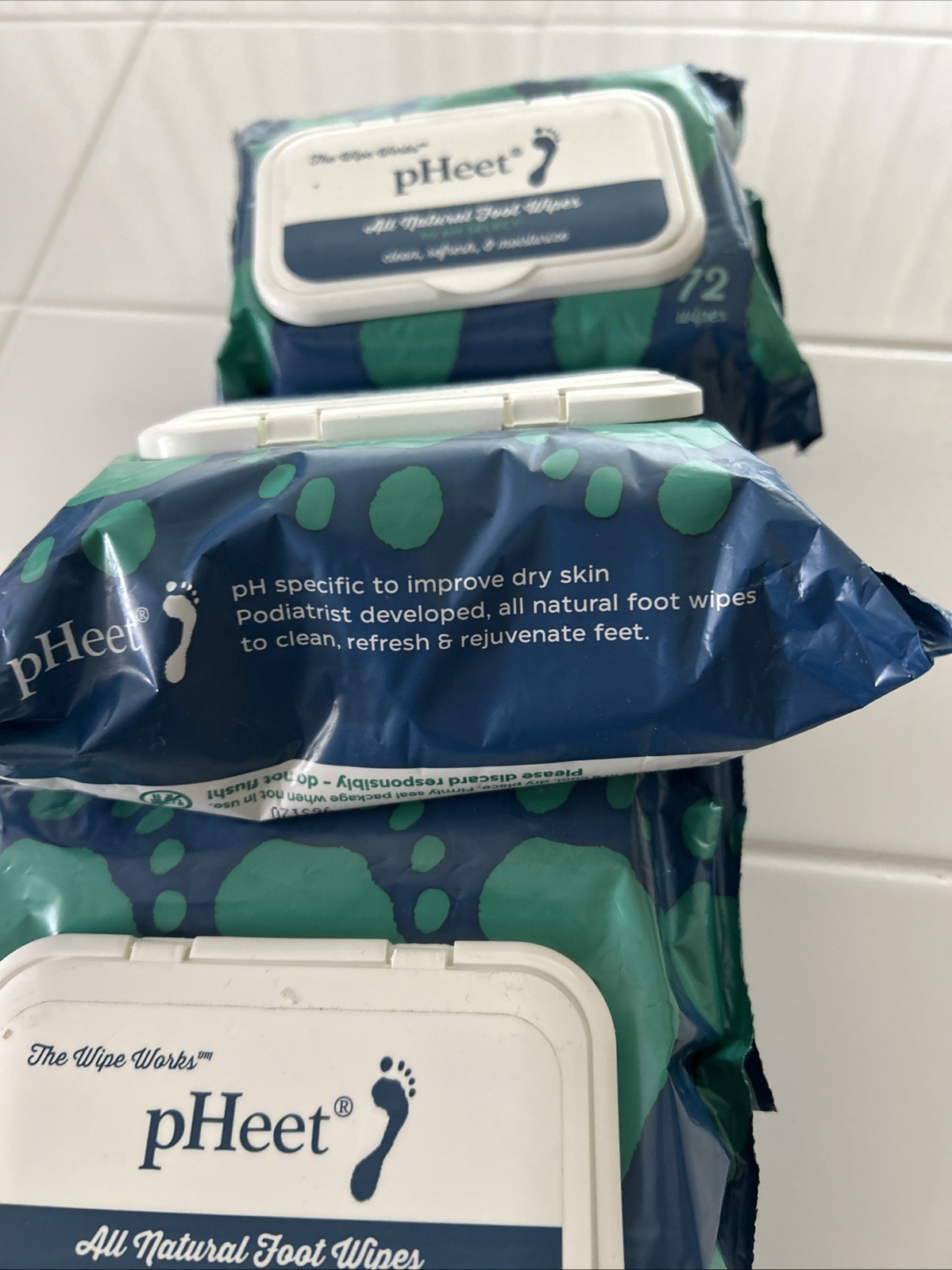 pHeet® Foot Wipes All Natural, Cleaning, Moisturizing, Itching 72 Wipes