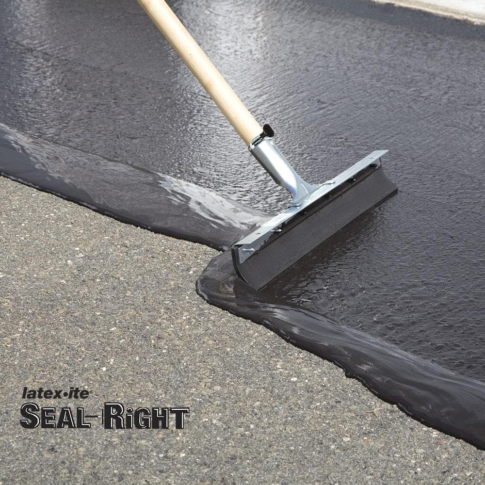 18 Driveway Seal Coating Squeegee Brush Applicator Spread Sealer Concrete Tool