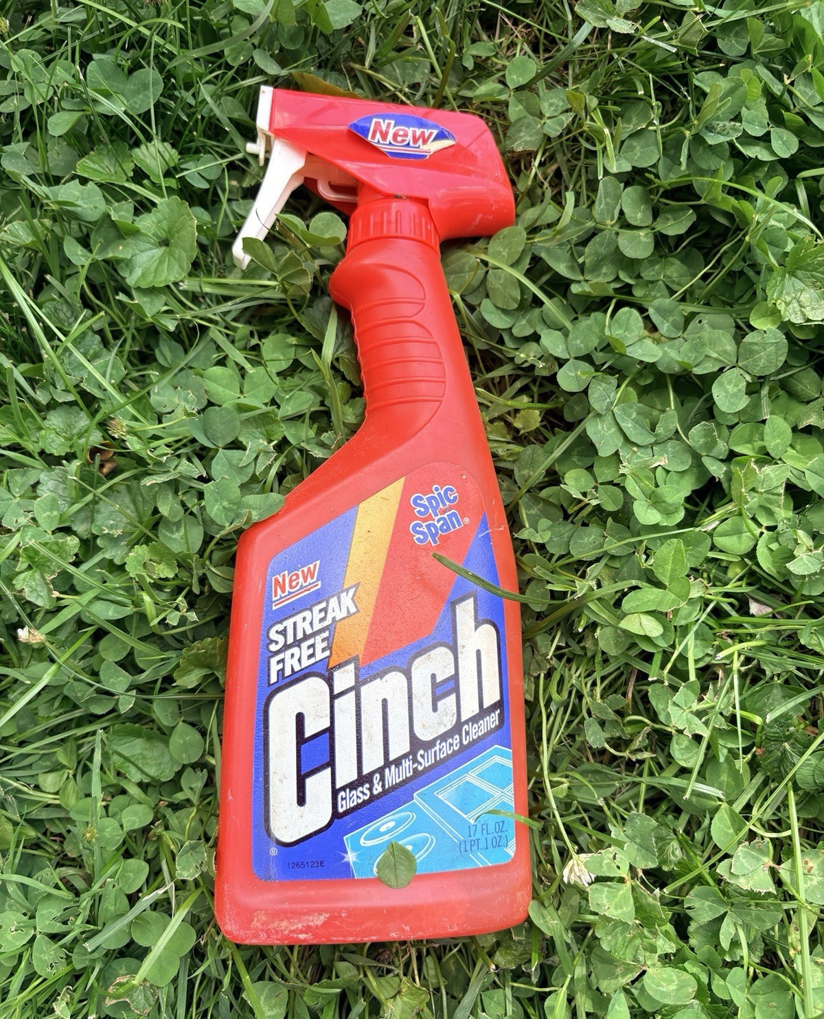 1991 Spic and Span Cinch Cleaner 17oz Red Spray Bottle Full Vintage retro
