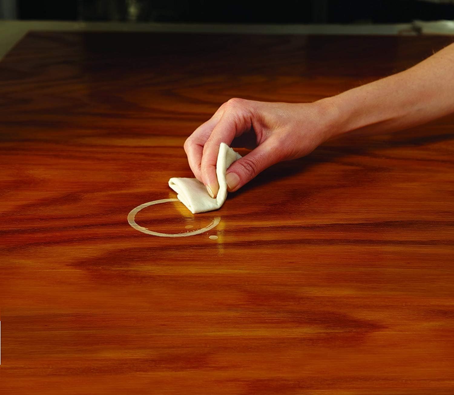 Specialty Wood Stain Remover Cloth – Quick Fix for Surface Scratches & Haze