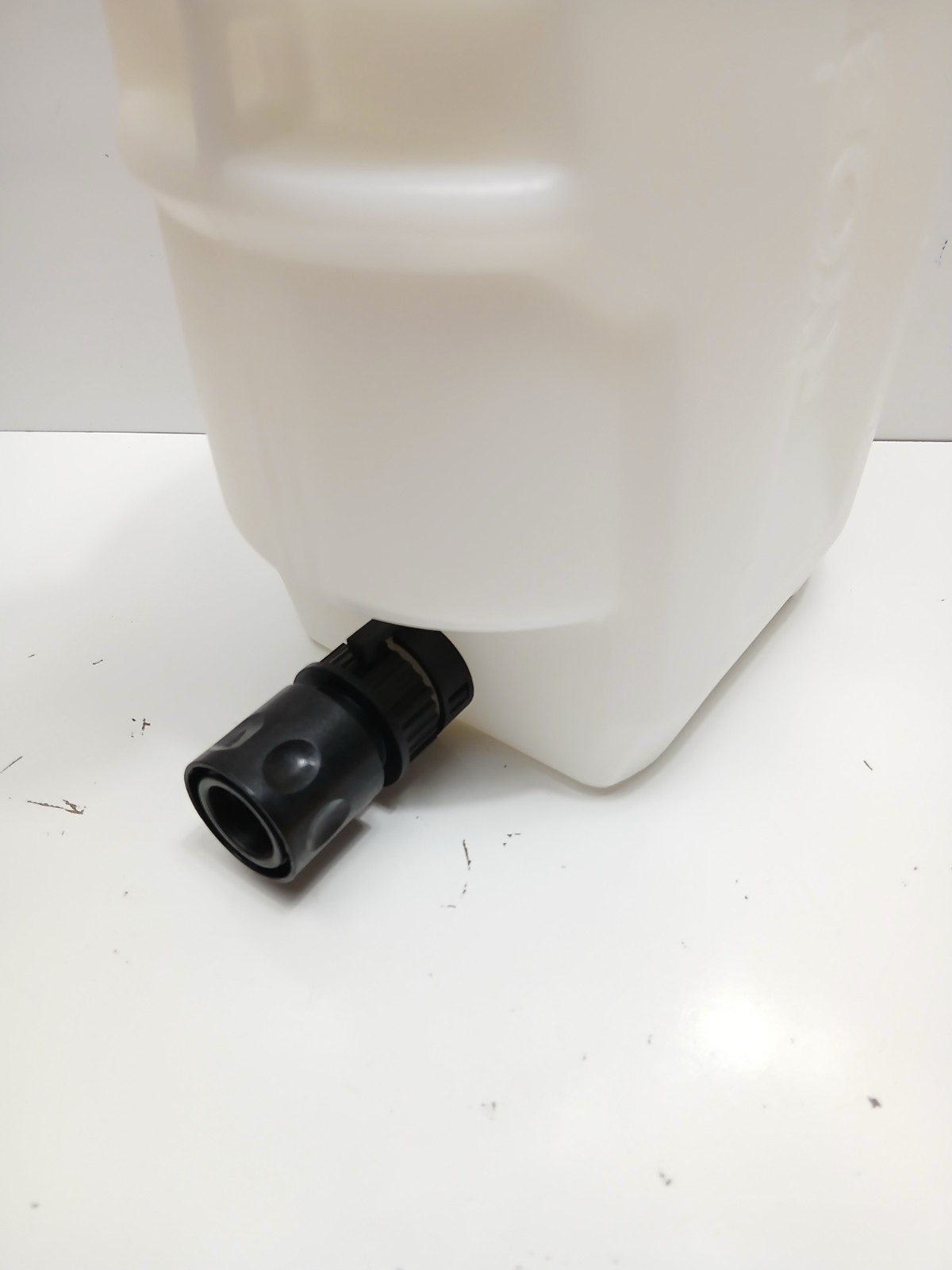 Ryobi OEM Tank Assembly P2807 ONE+ 18v Cordless Electrostatic 1-Gal Sprayer