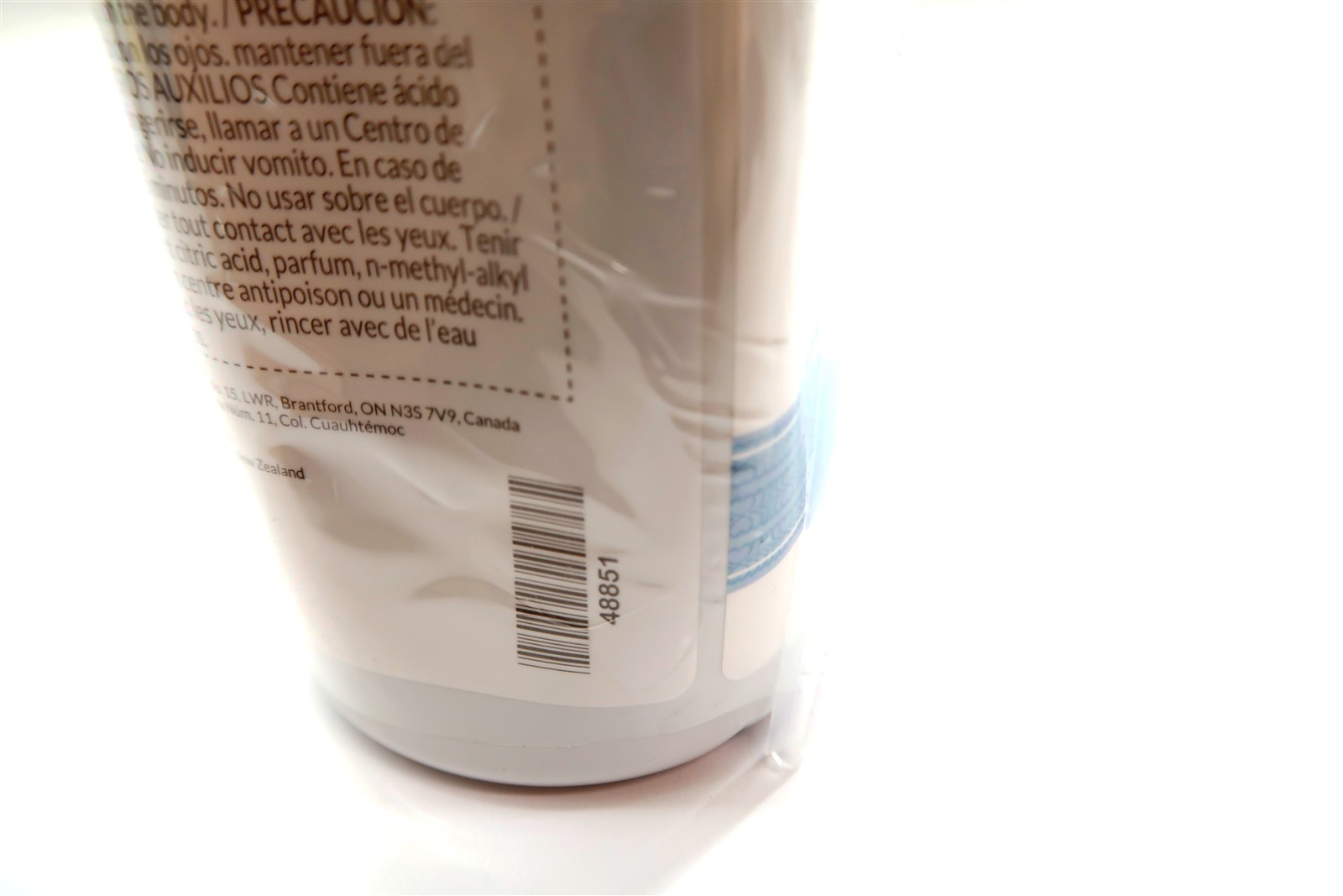 New SCENTSY BATHROOM CLEANER in LUNA Scent Spray Bottle 16 Fl Oz 48851