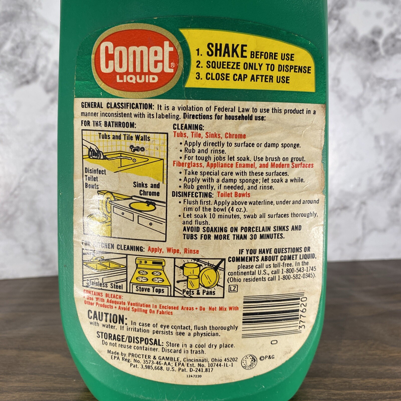 VTG COMET Liquid Cleaner In Green Plastic Bottle RARE 32oz (2lb) Half Full