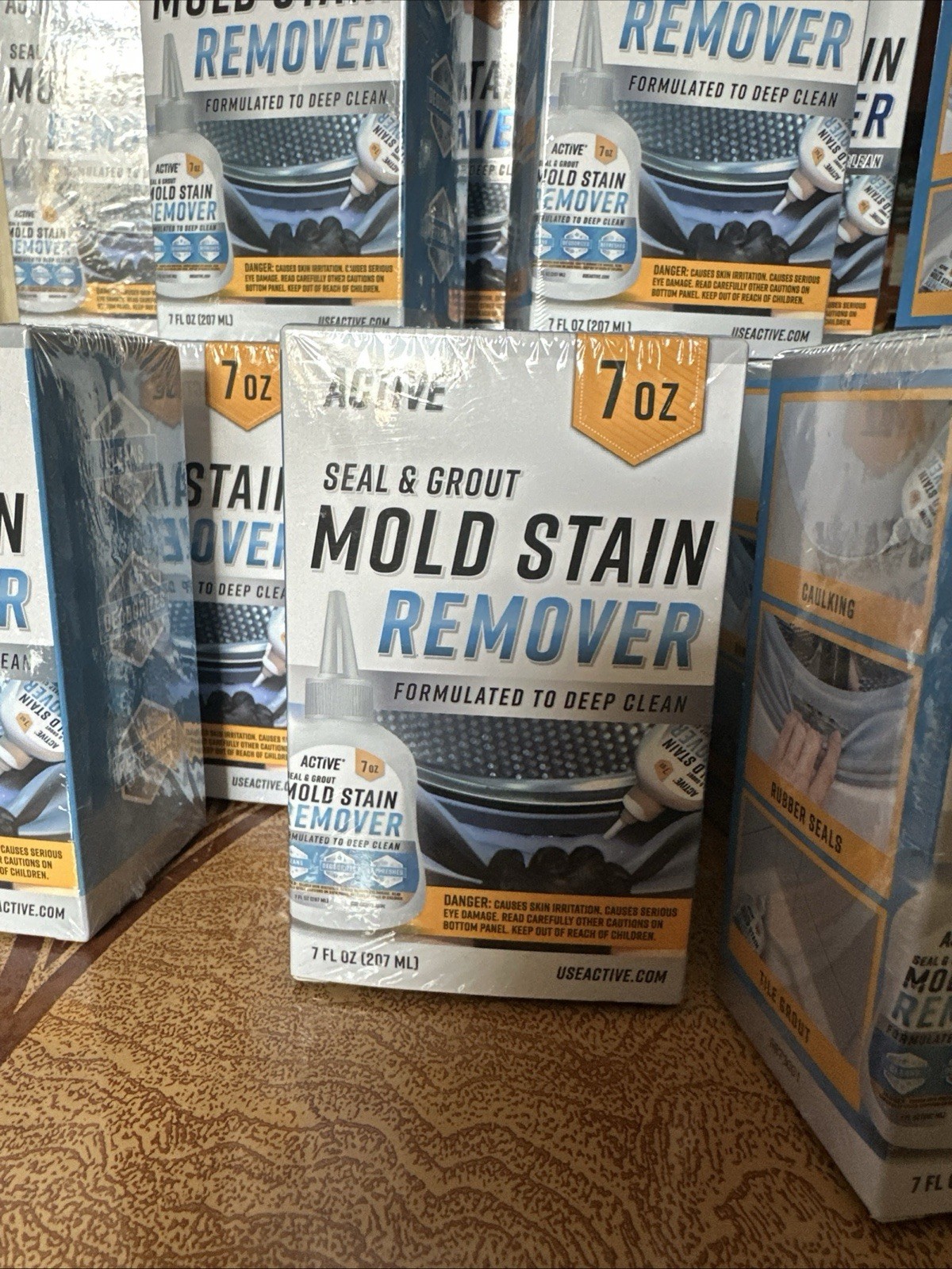 active mold stain remover gel. Lot Of 2
