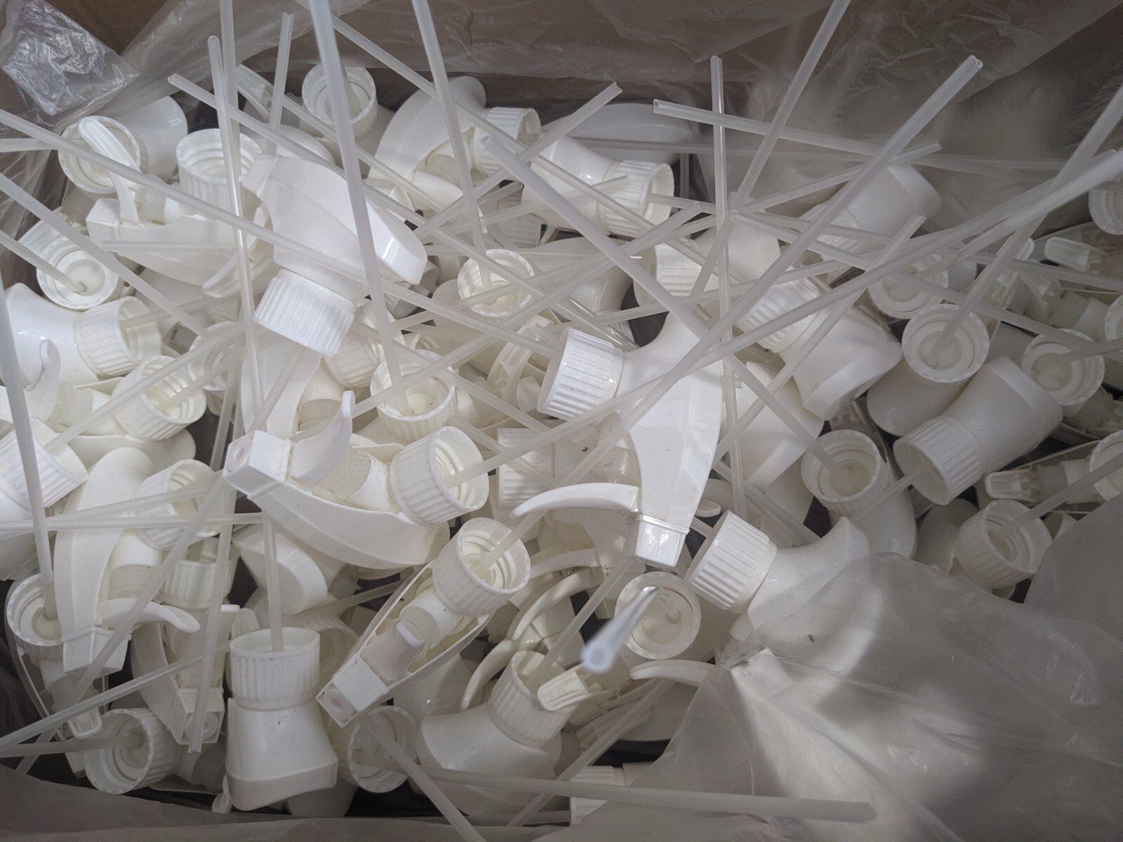 Trigger Sprayer Plastic APG-115-04-28410 White 300/CS