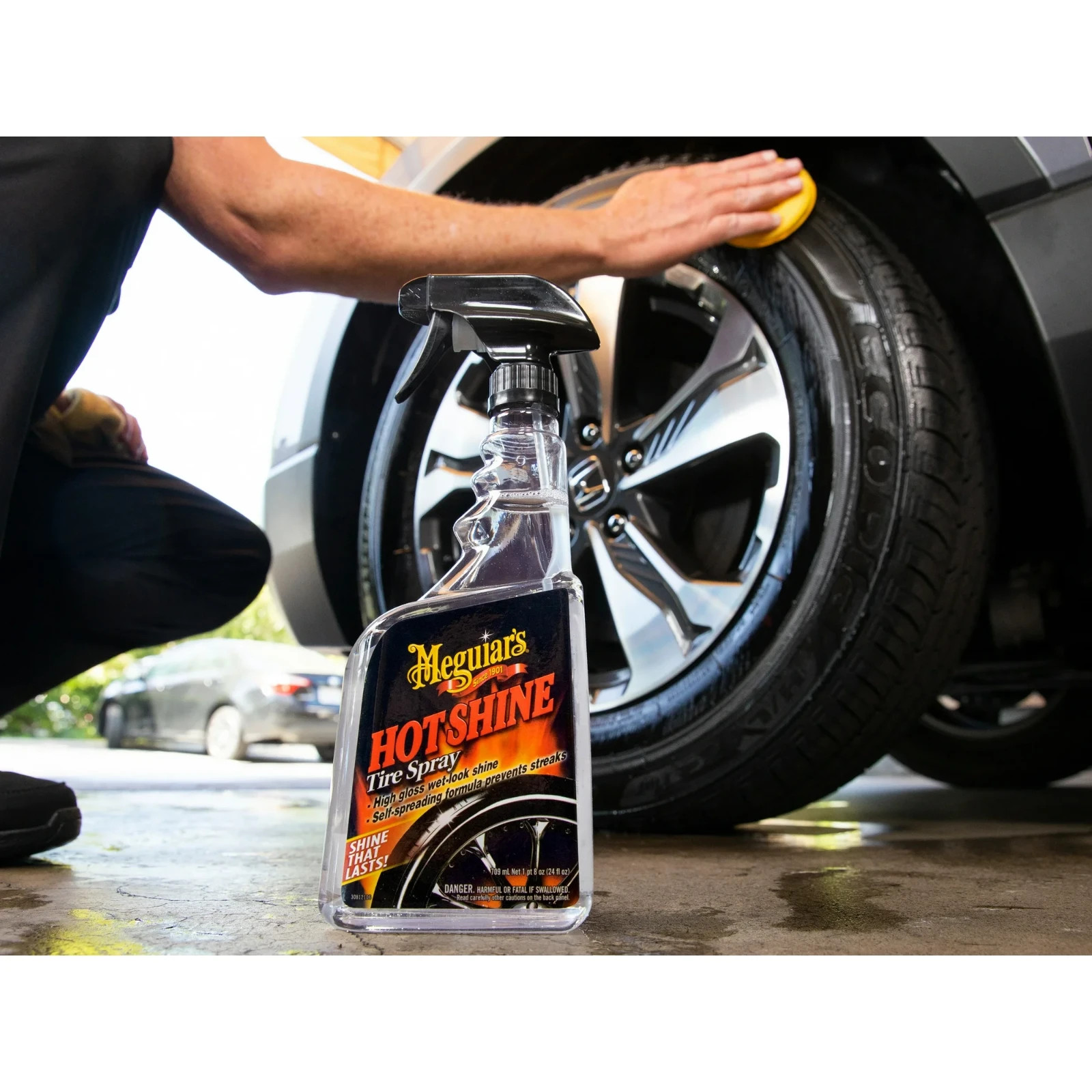 Meguiar’s Hot Shine Tire Spray, High Gloss Wet Look Shine, G12024, 24 oz