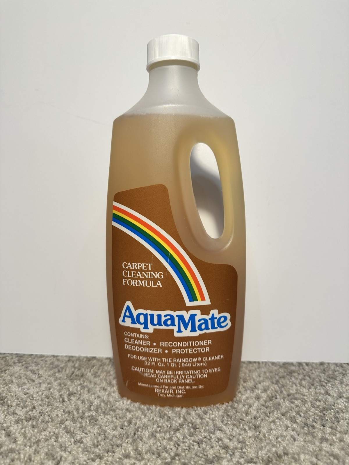 AquaMate Carpet Cleaning Formula By Rexair. New. 32 0z.