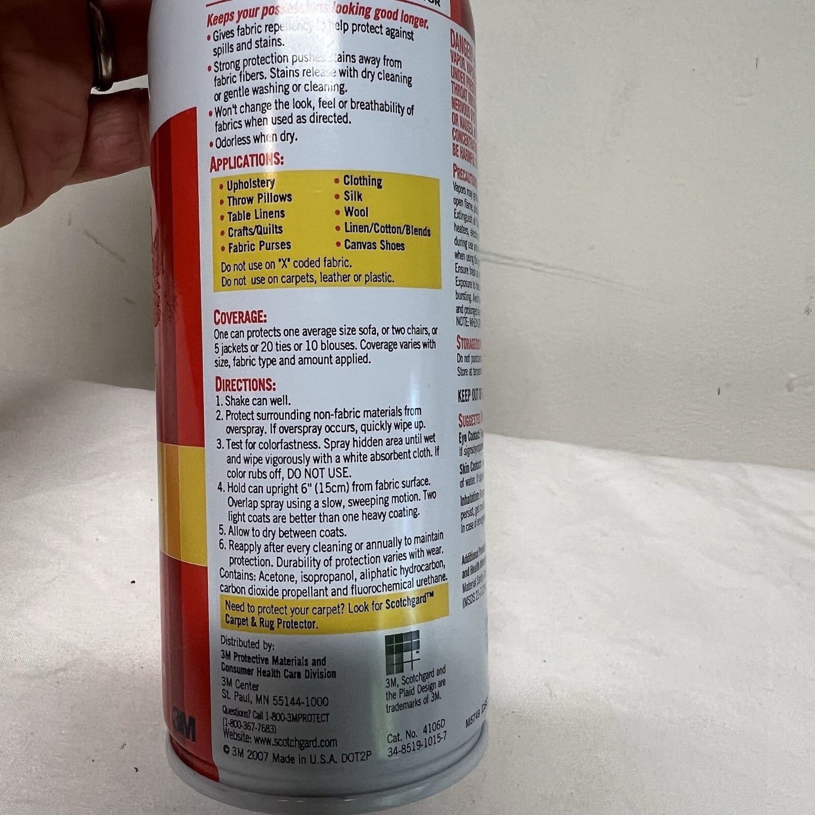 SCOTCHGARD Fabric Upholstery Protector 10 oz – OLD FORMULA Discontinued 90% Full