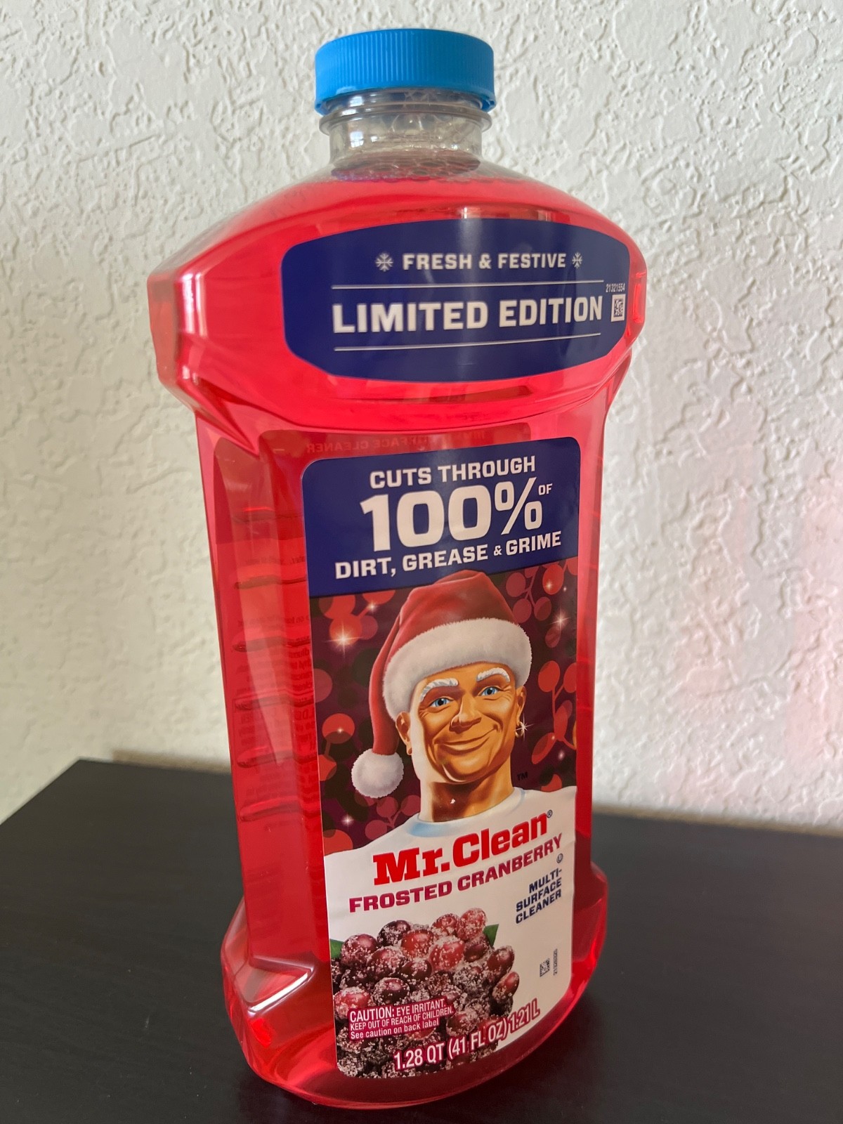 Mr Clean Santa Christmas Frosted Cranberry Multi-Surface Cleaner 41 Oz NEW