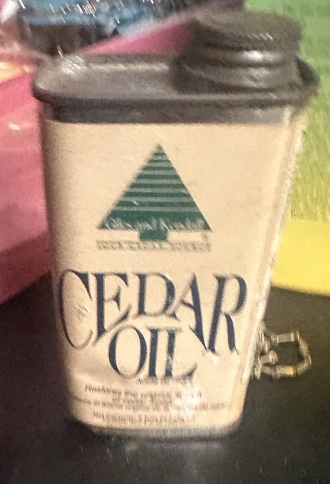 Cedar Oil 8oz Restores Original Aroma of Cedar Wood Furniture & Surfaces