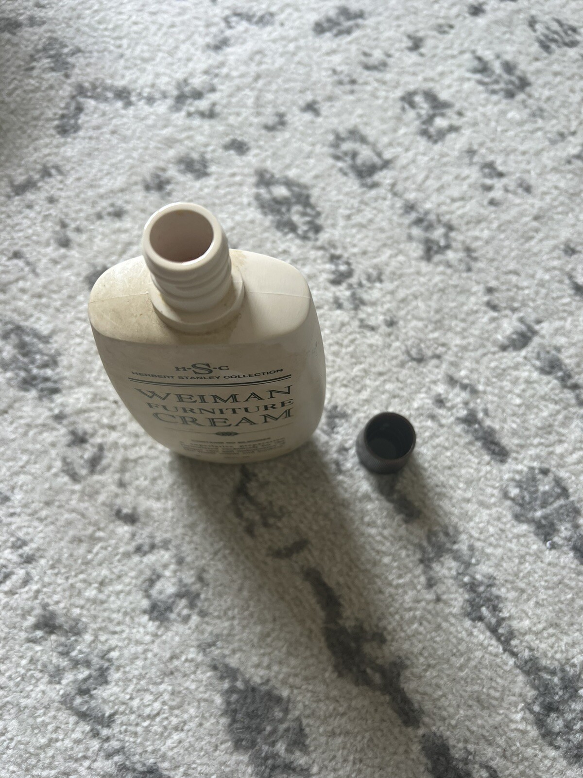 Weiman Furniture Cream Vintage 8 Fl Oz Bottle 75% Full